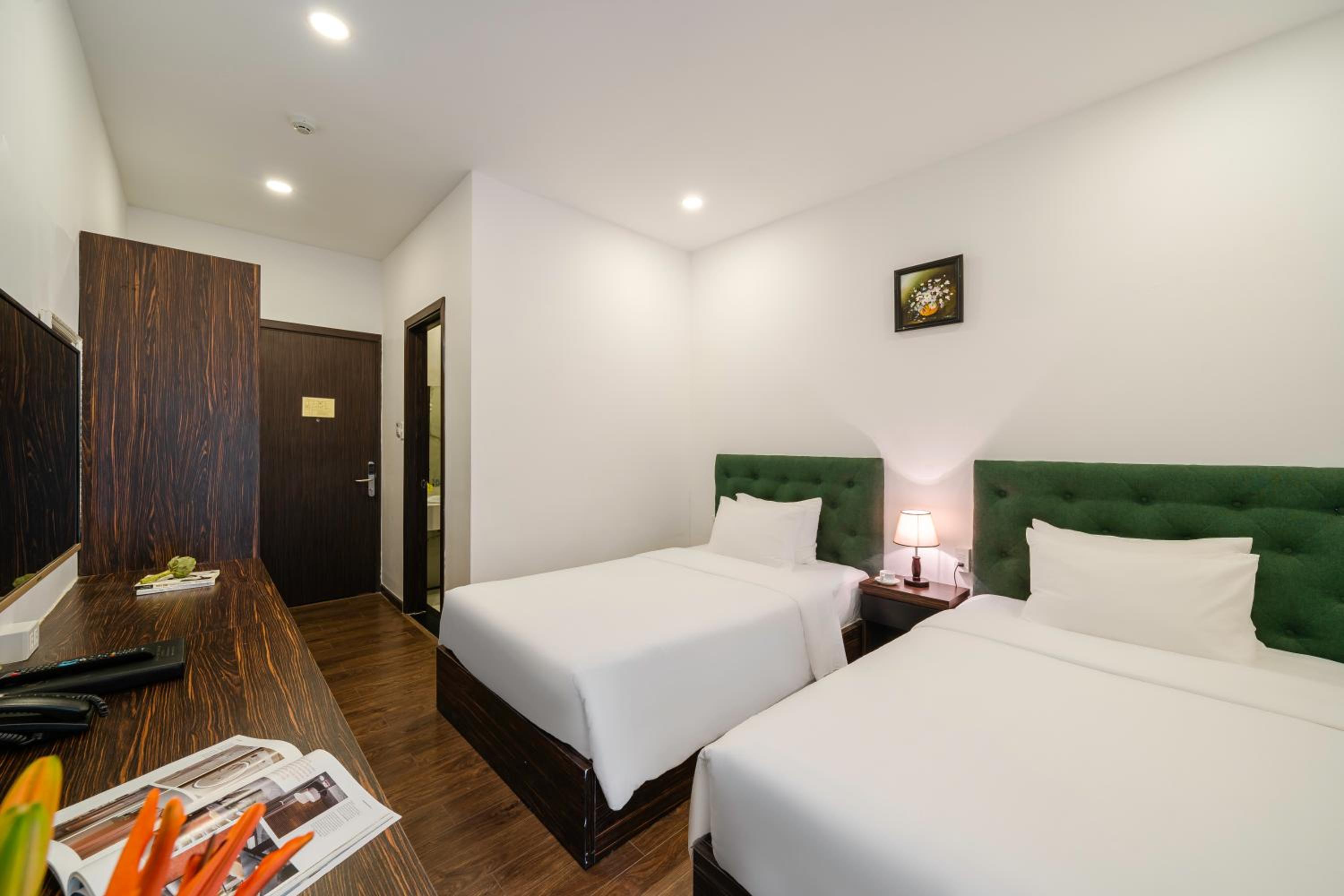 Superior Twin Room - Photo 1