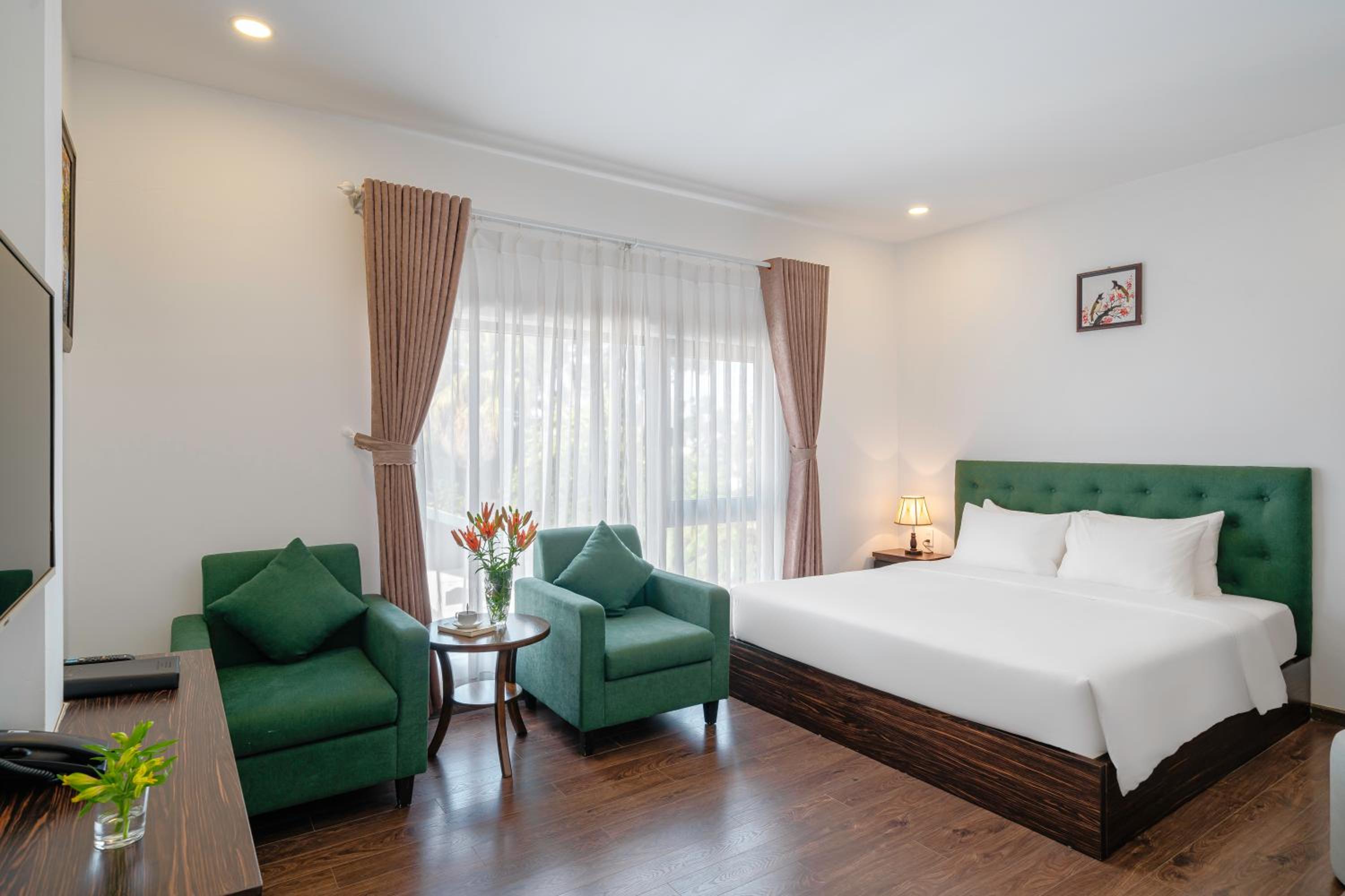 Superior King Room photo 1