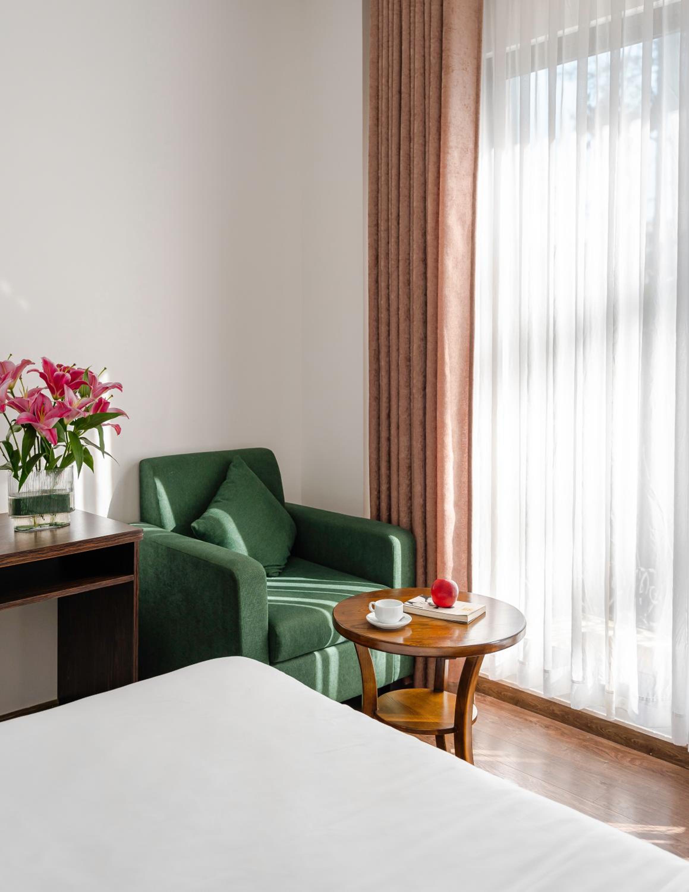 King Room with Balcony photo 3