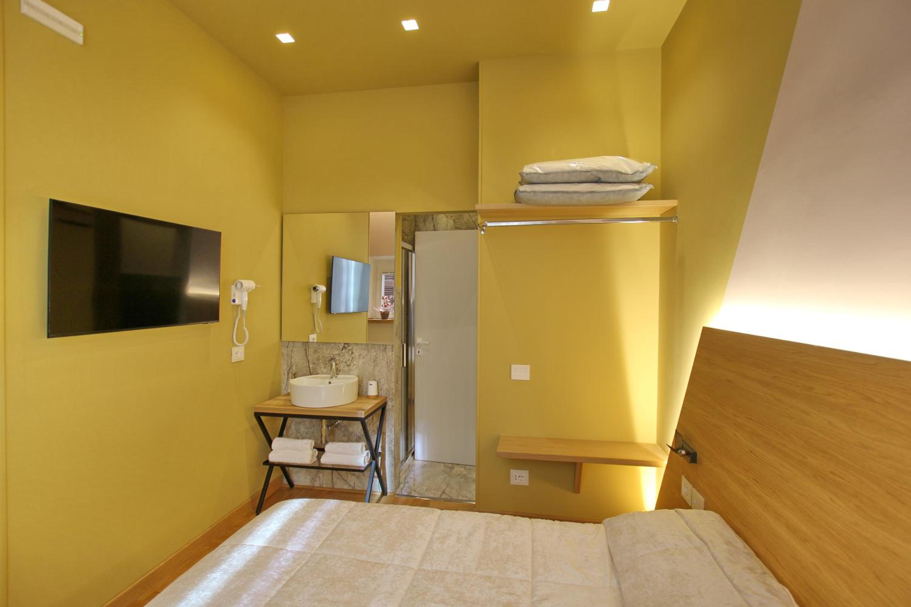 Double Room with Private Bathroom