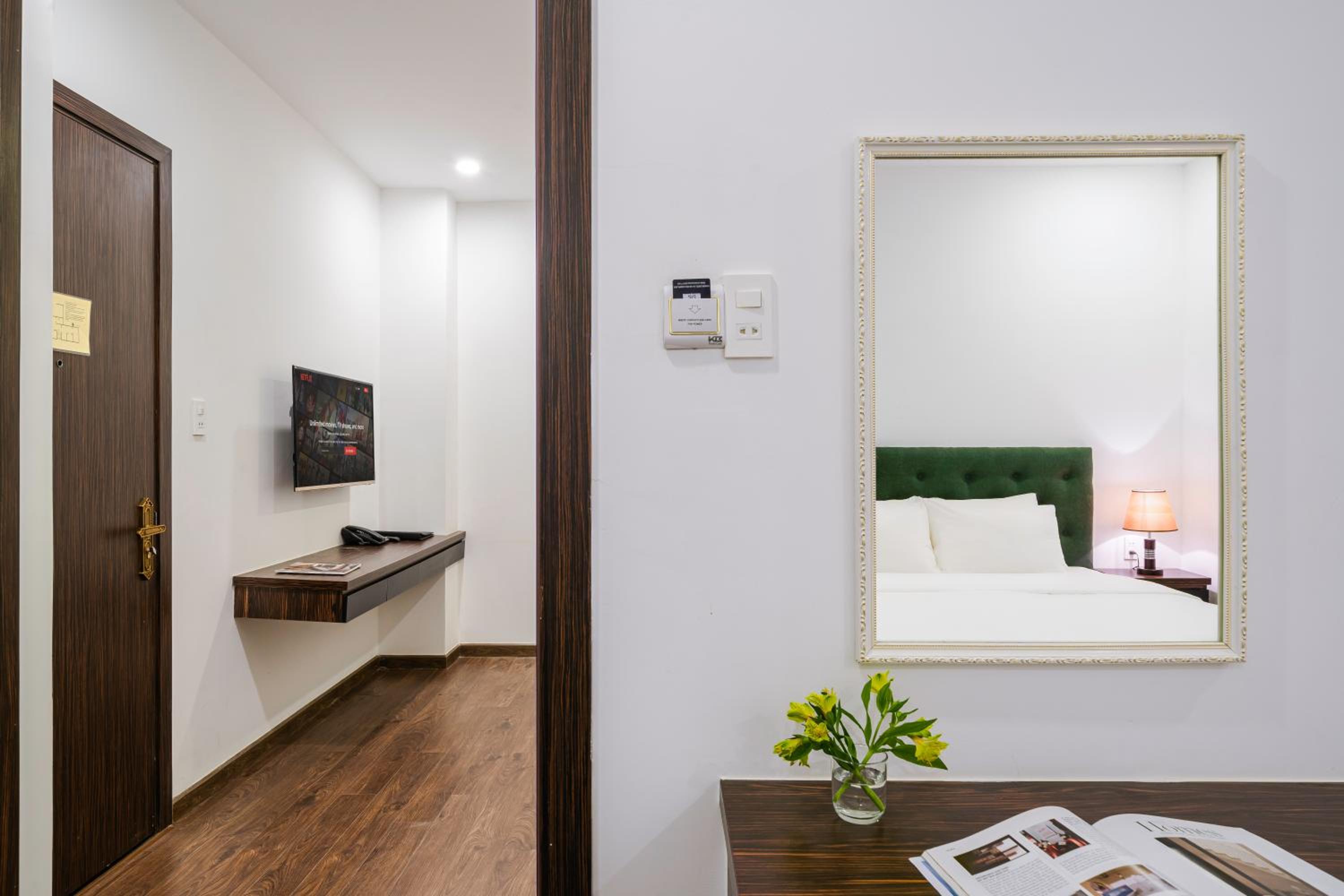 Two-Bedroom Suite - Photo 12