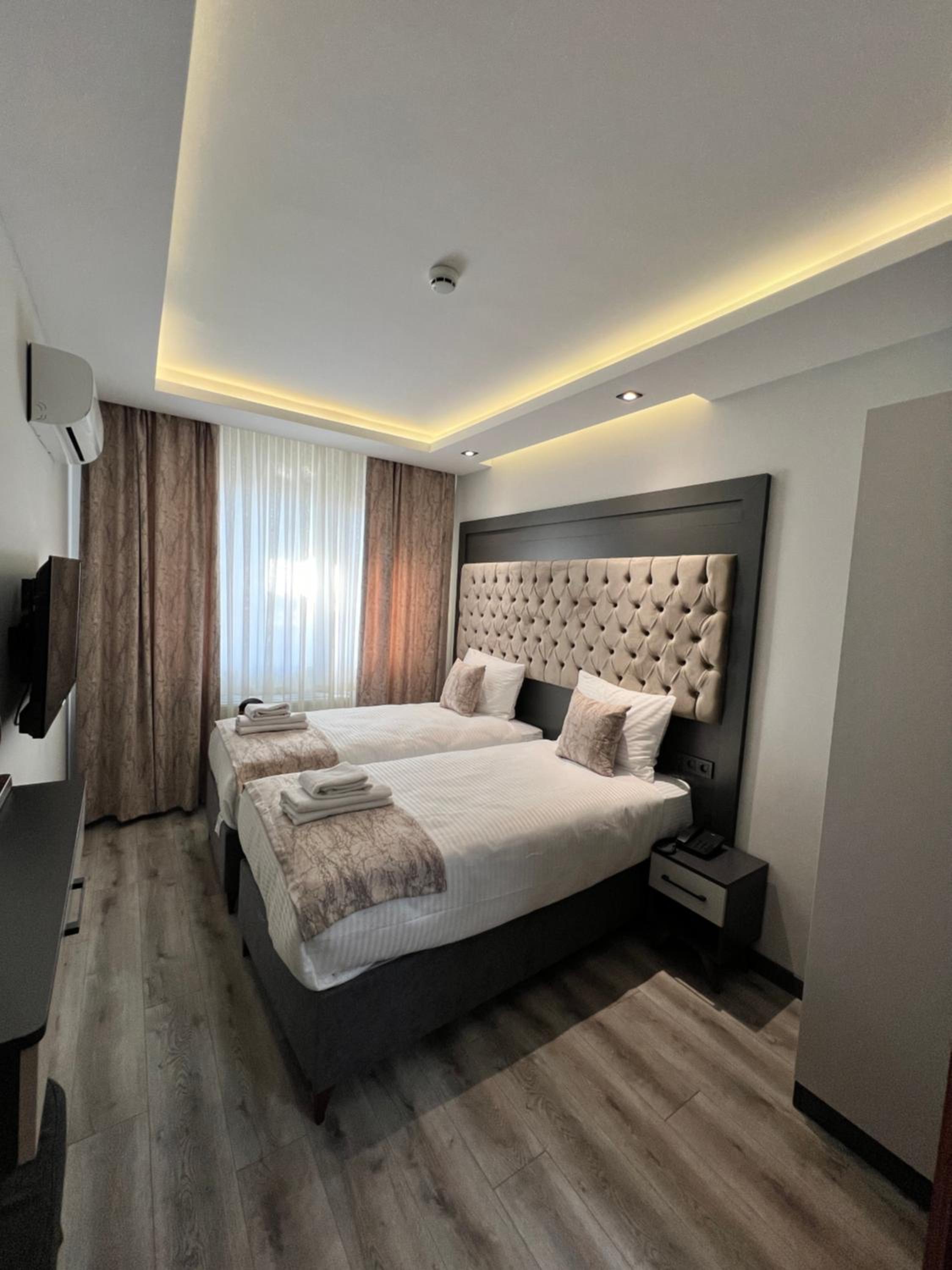 Superior Double or Twin Room photo 1