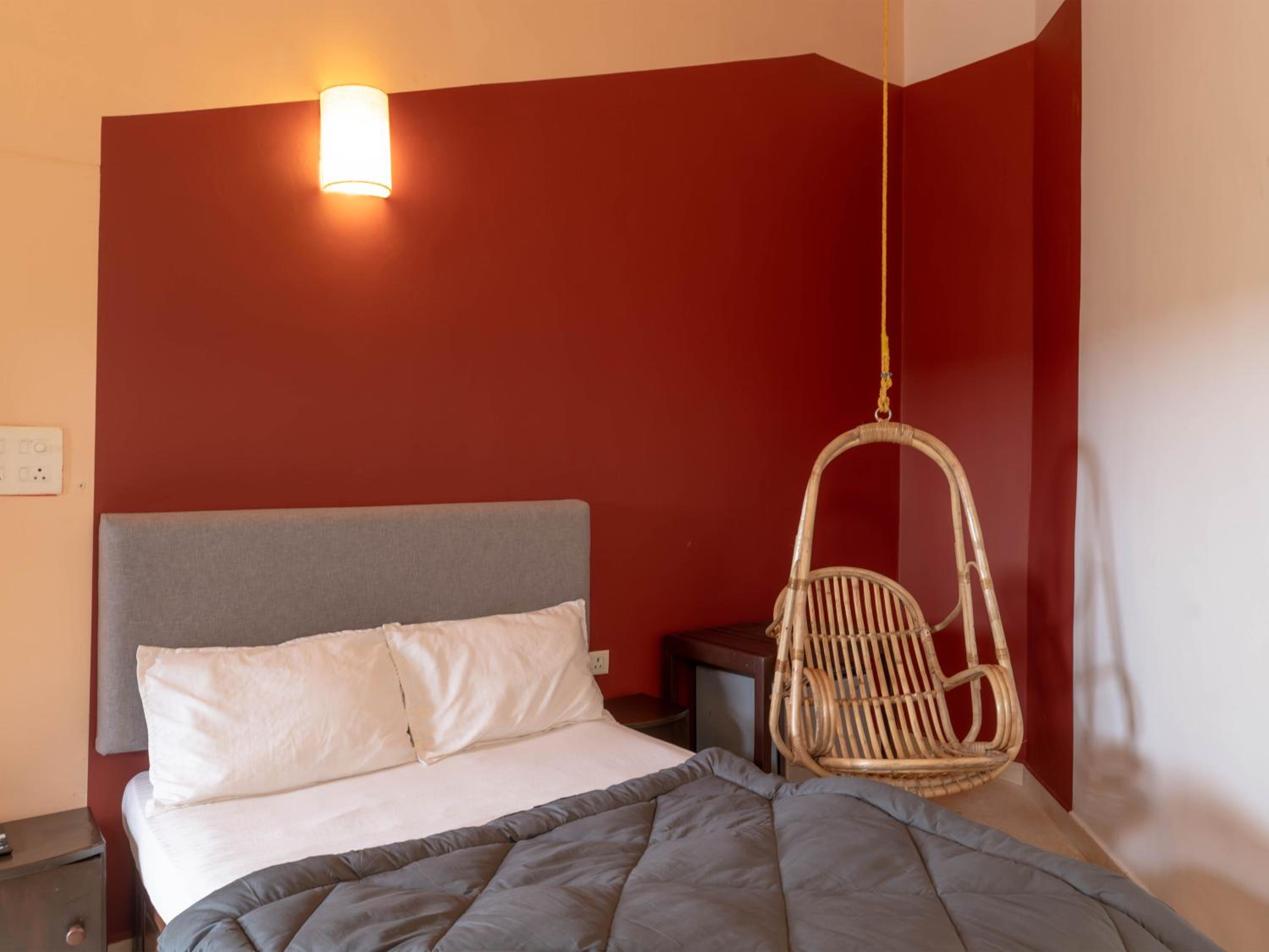 Deluxe Queen Room - Photo 3