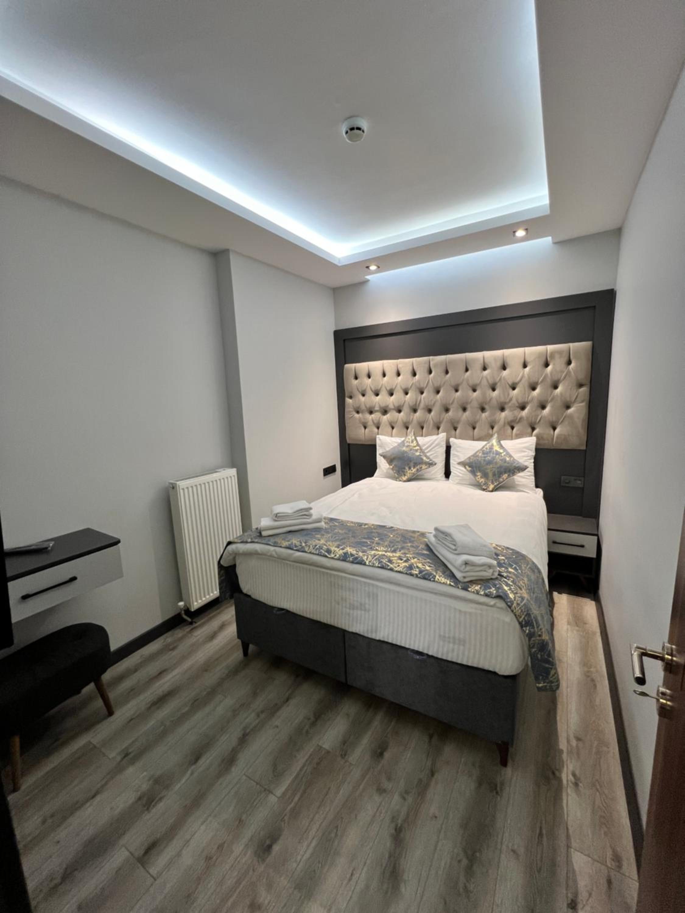 Junior Suite with Balcony photo 2