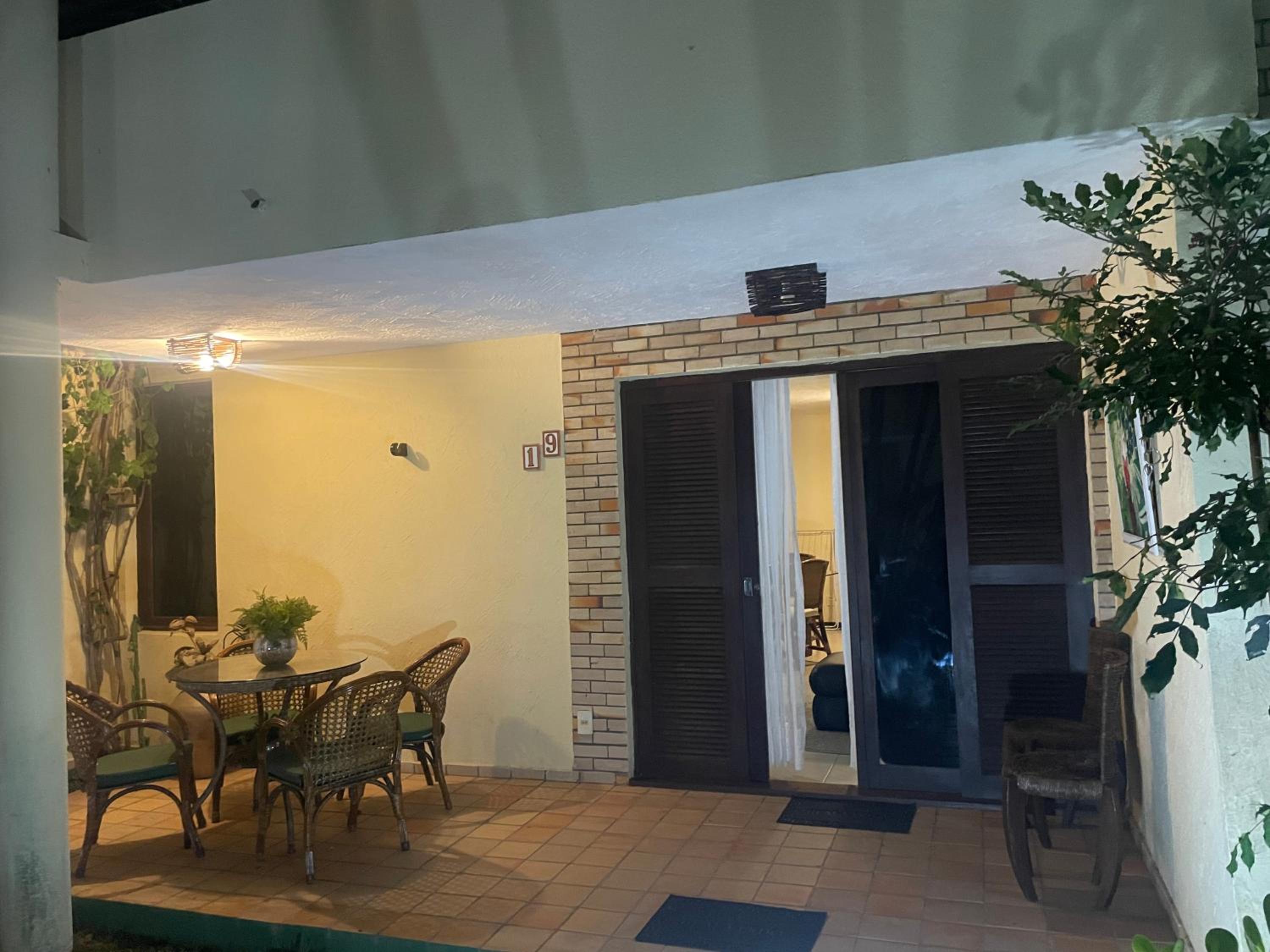 Apartment photo 2