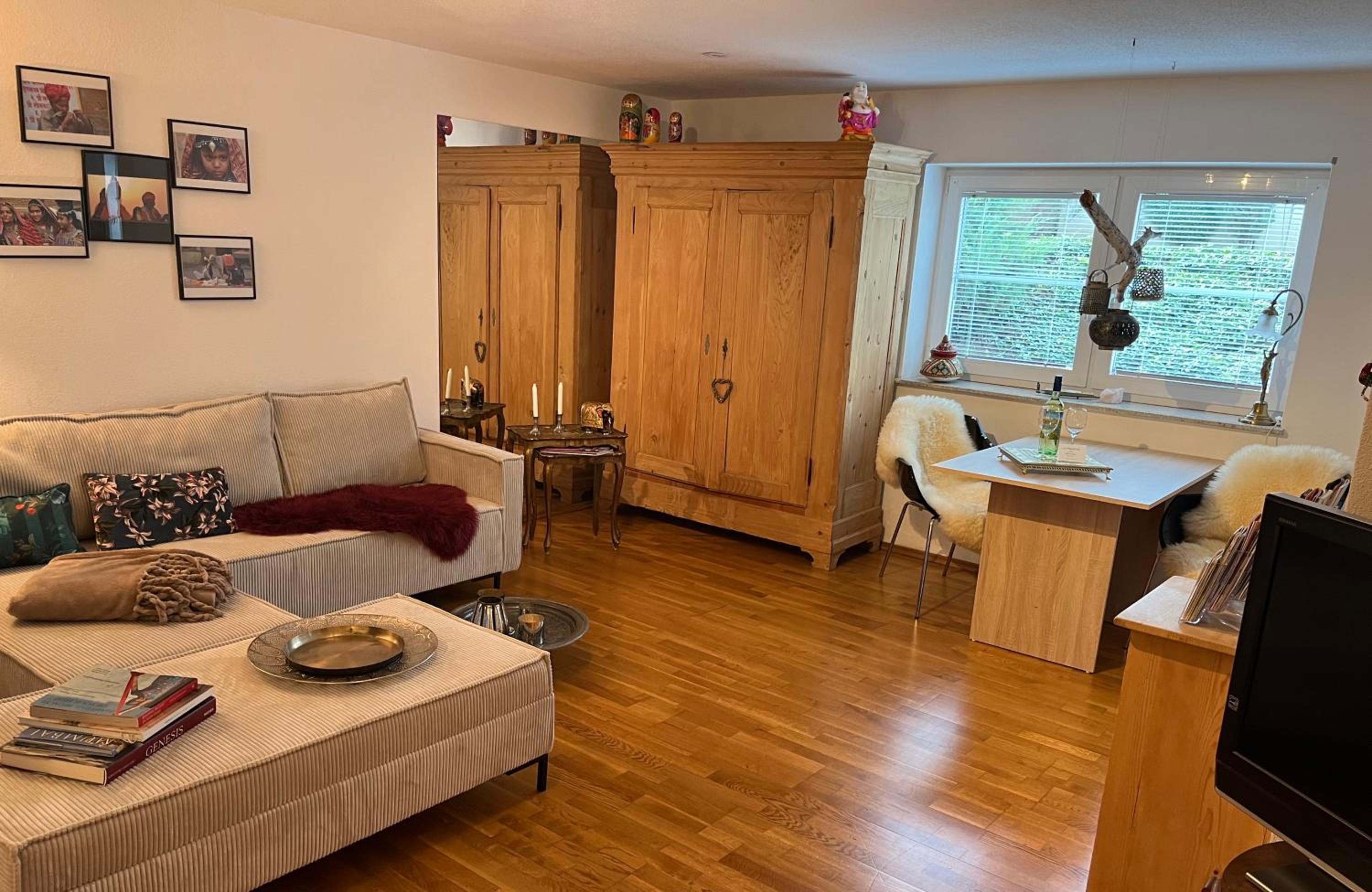 One-Bedroom Apartment photo 2