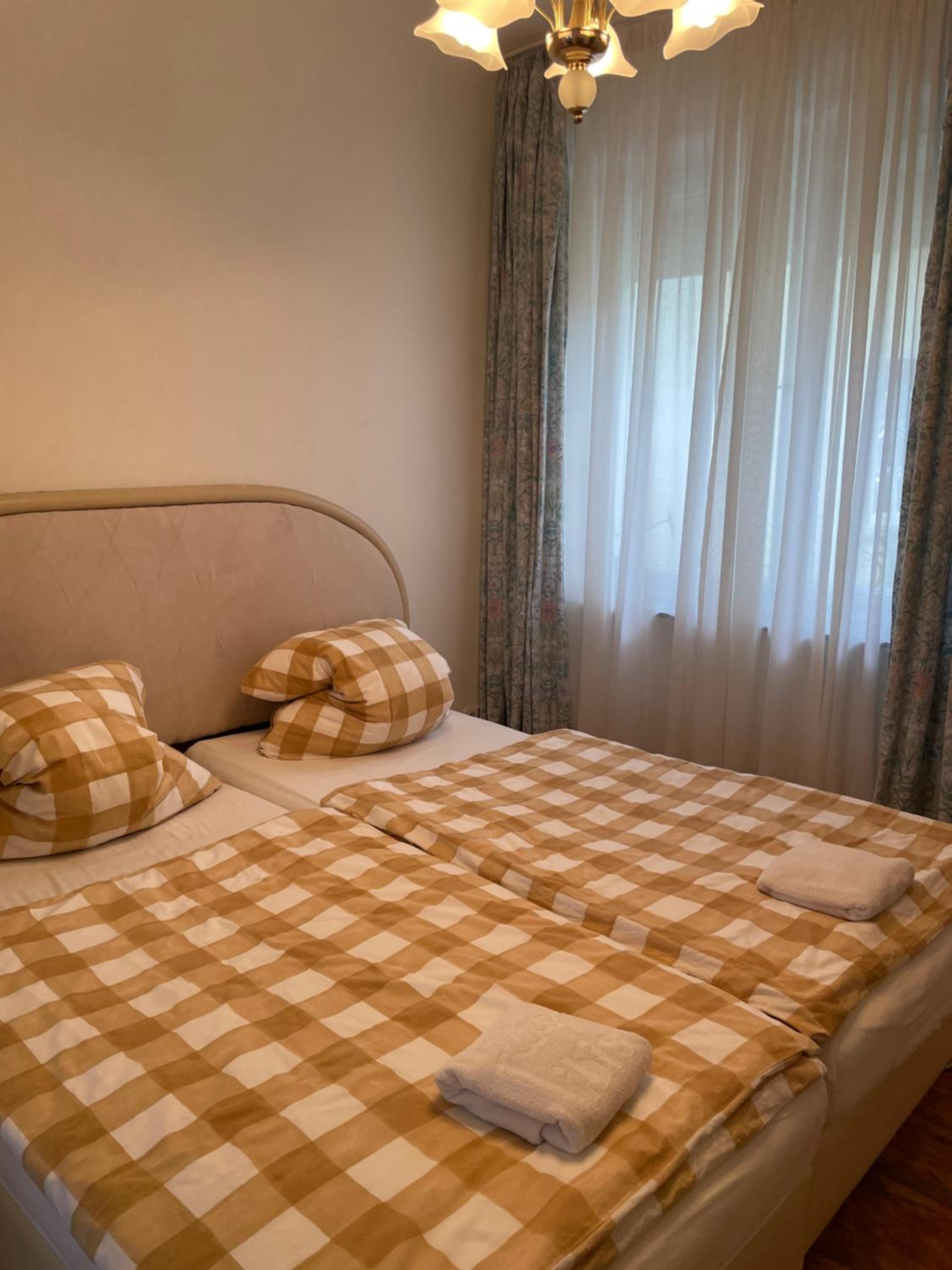 Deluxe Family Suite photo 1