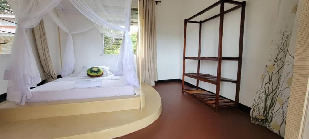 Budget Double Room photo 3