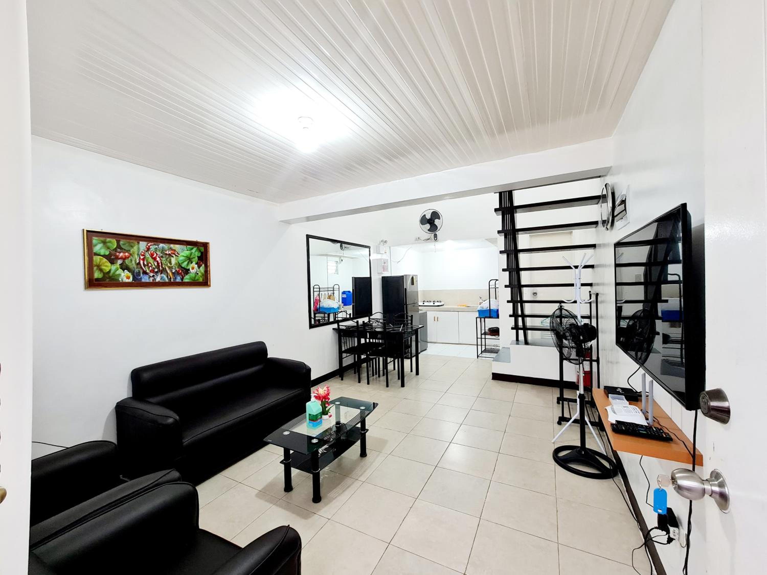 Two-Bedroom House photo 3
