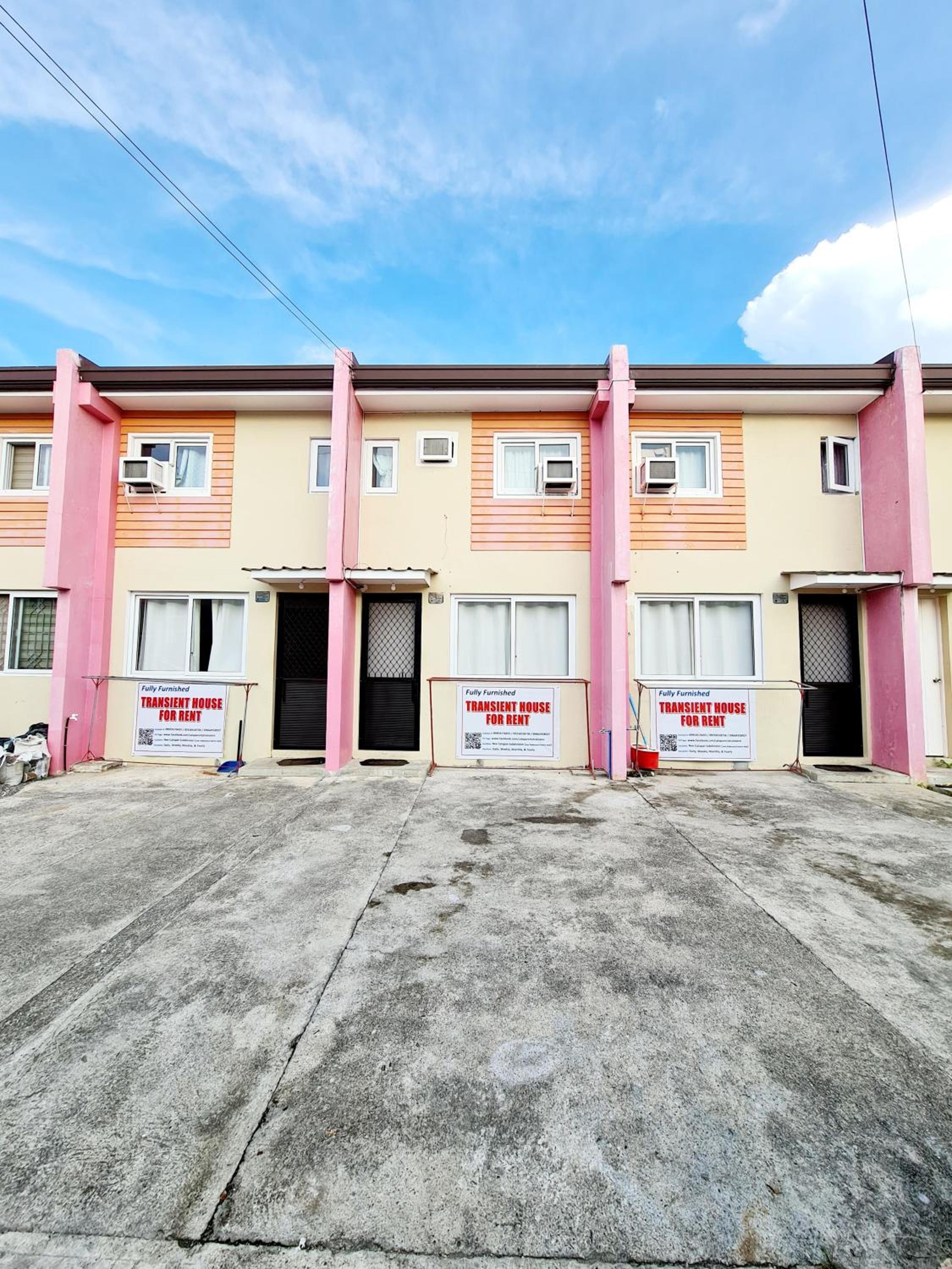 Two-Bedroom House photo 2