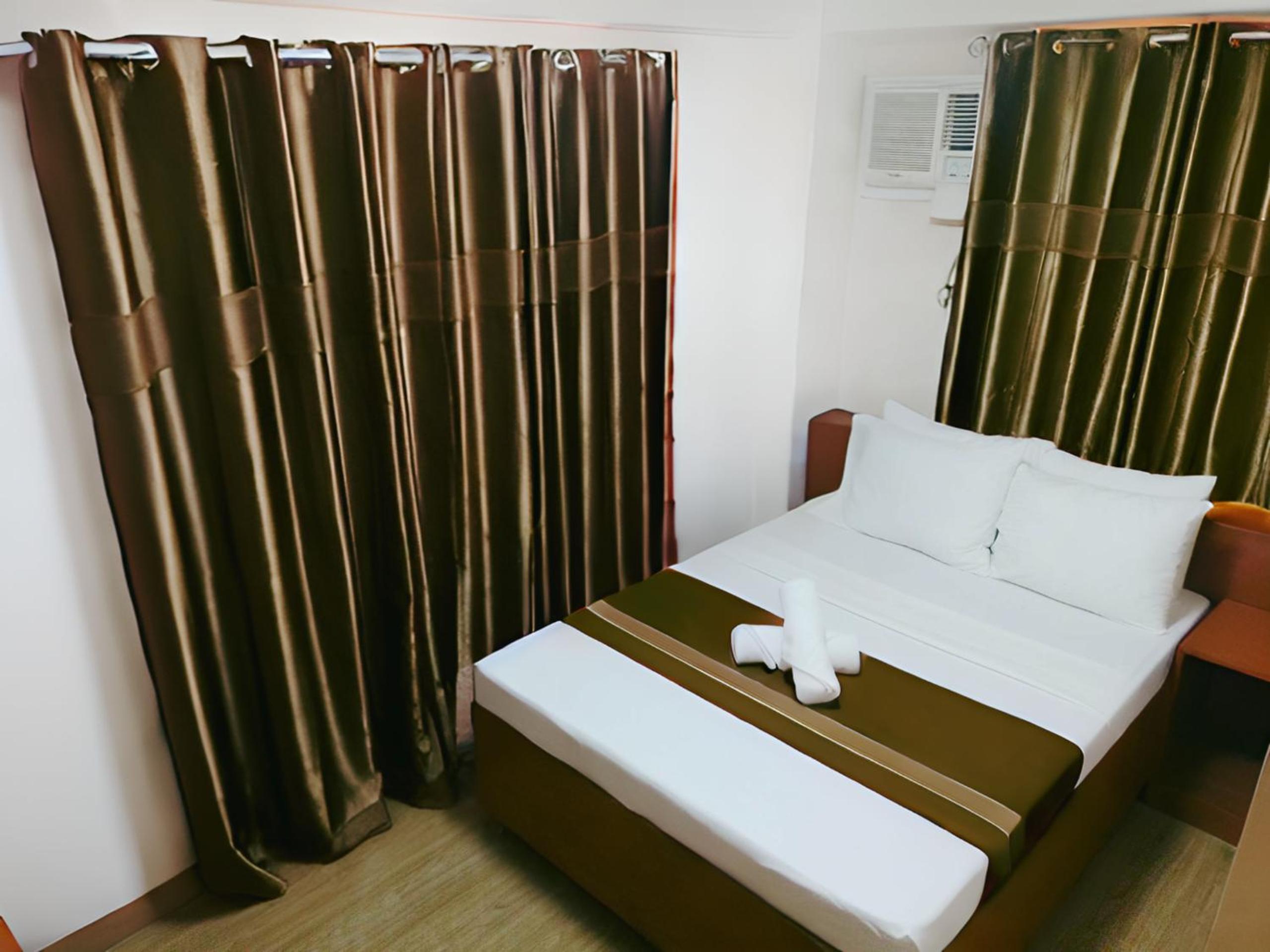 Standard King Room - Photo 1
