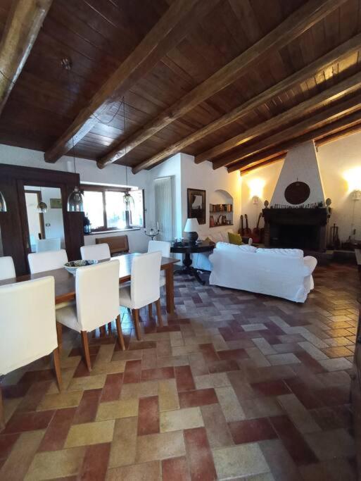 Four-Bedroom House photo 1