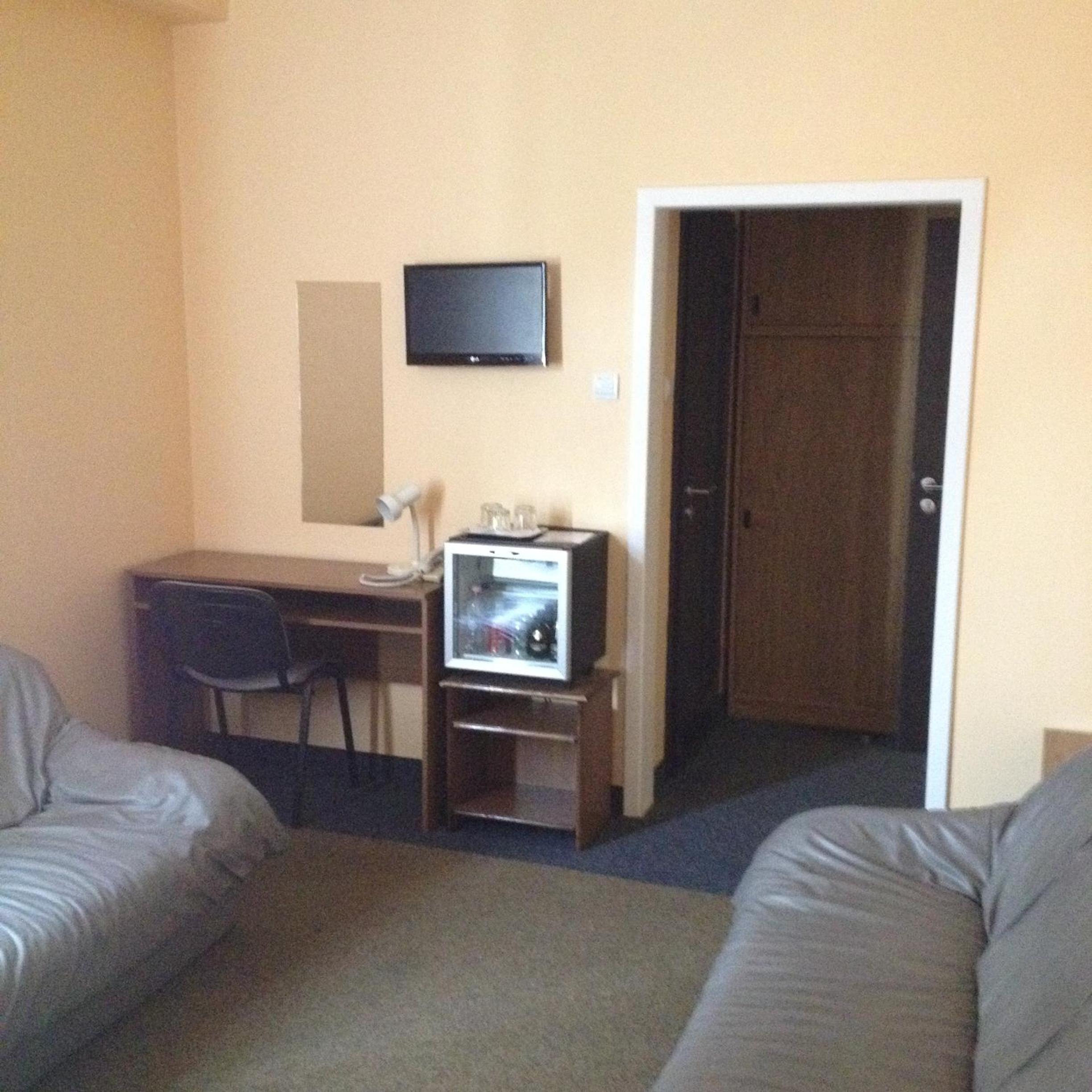 Suite - Photo 3
