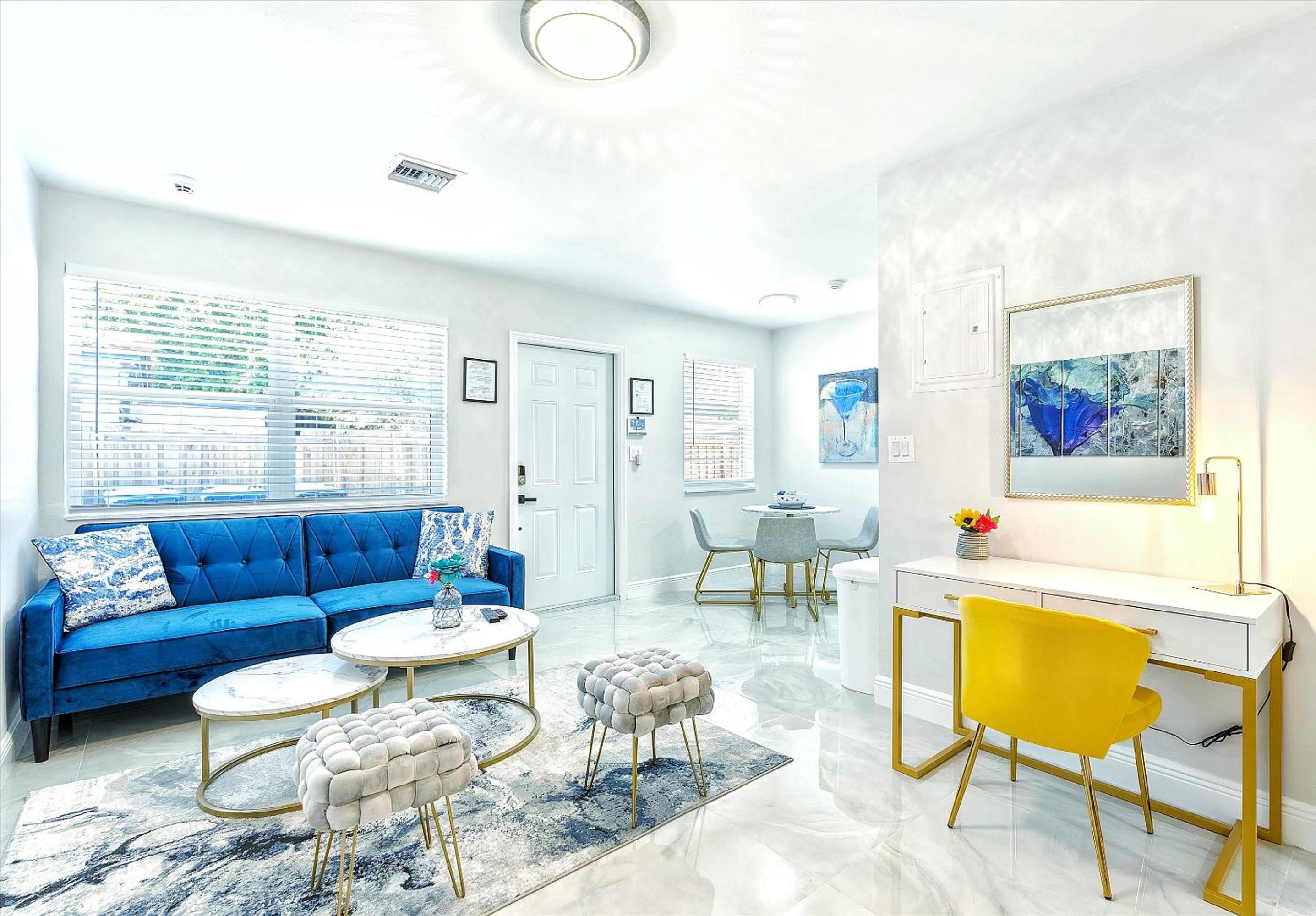 One-Bedroom Apartment