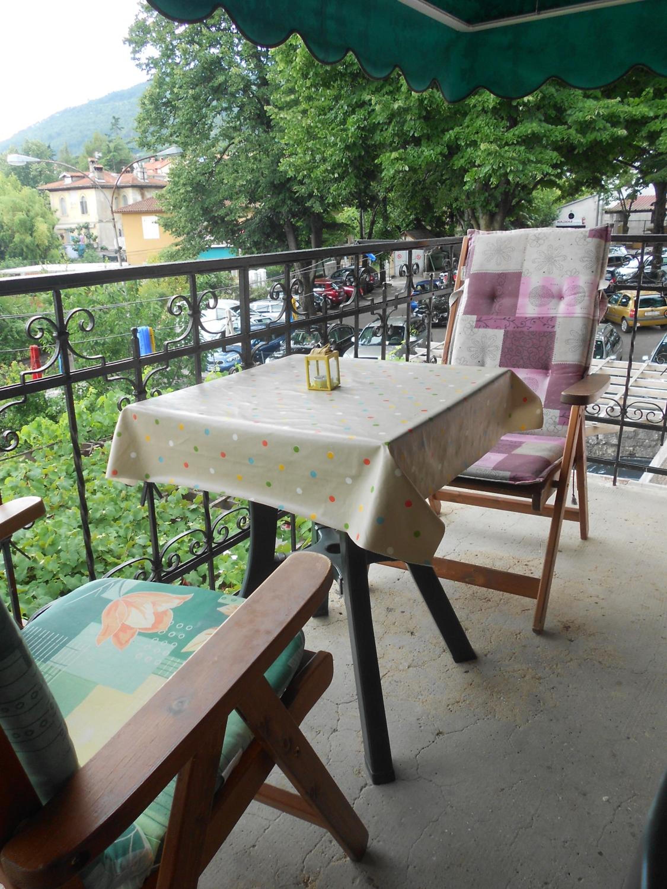 Studio with Balcony - Photo 12