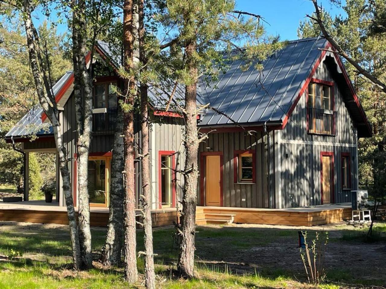 Three-Bedroom Villa photo 1