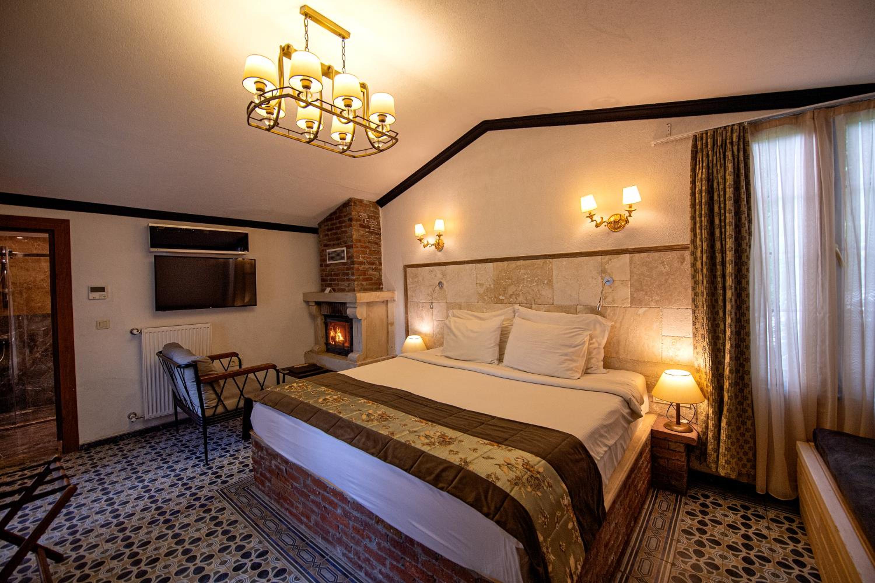 Superior Room - Photo 14