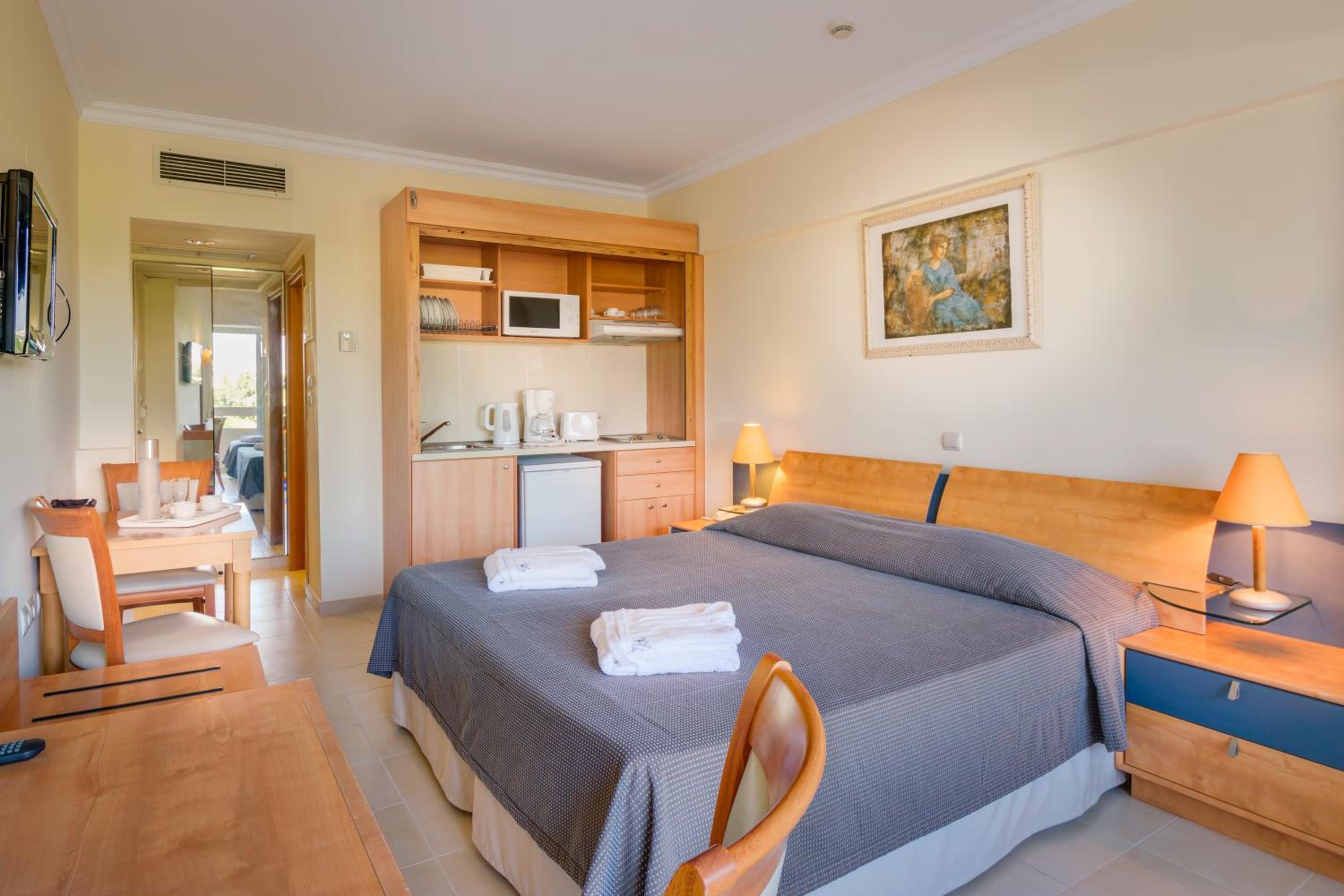 Superior Studio with Garden View (3 Adults)