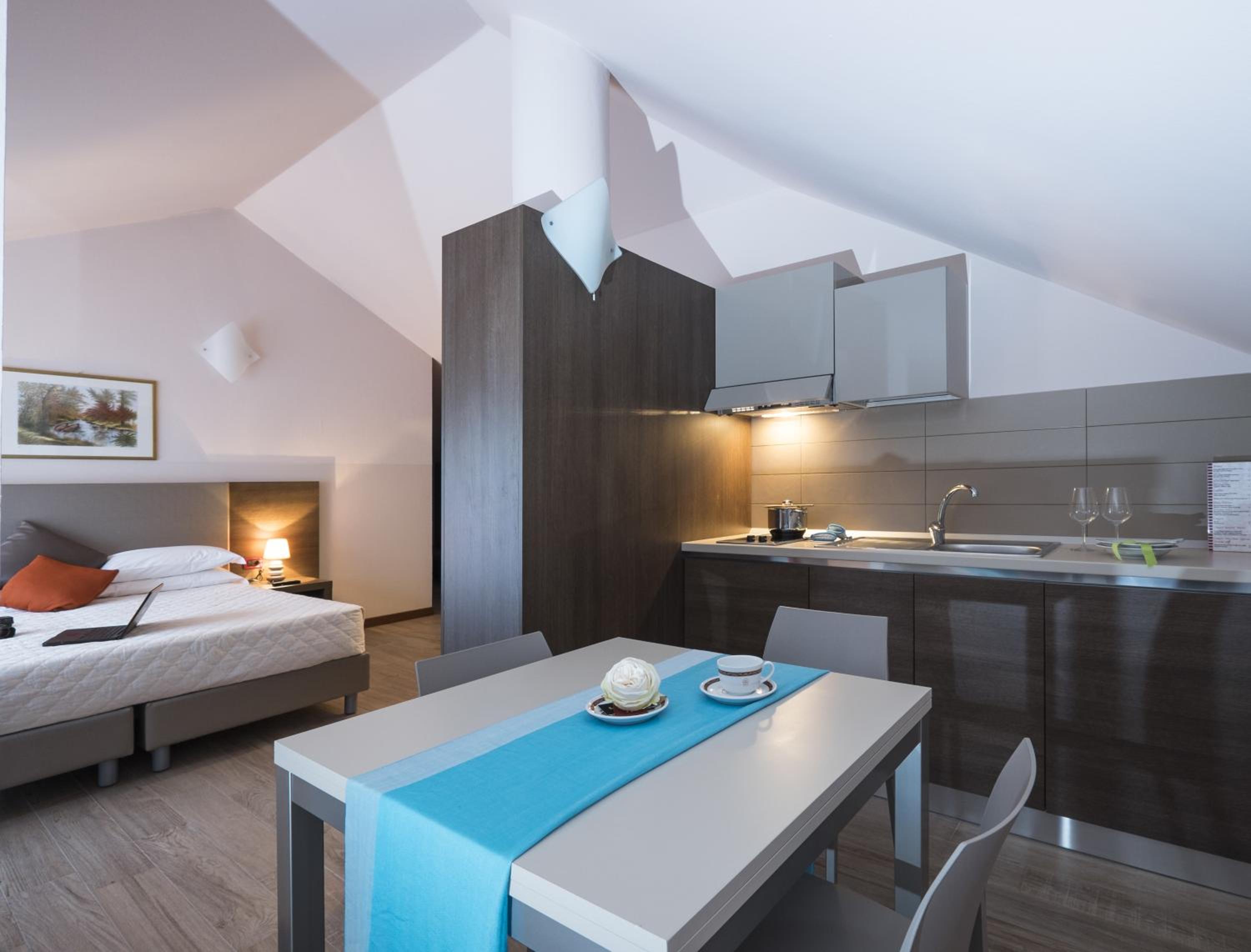 One-Bedroom Apartment (2 Adults) photo 2