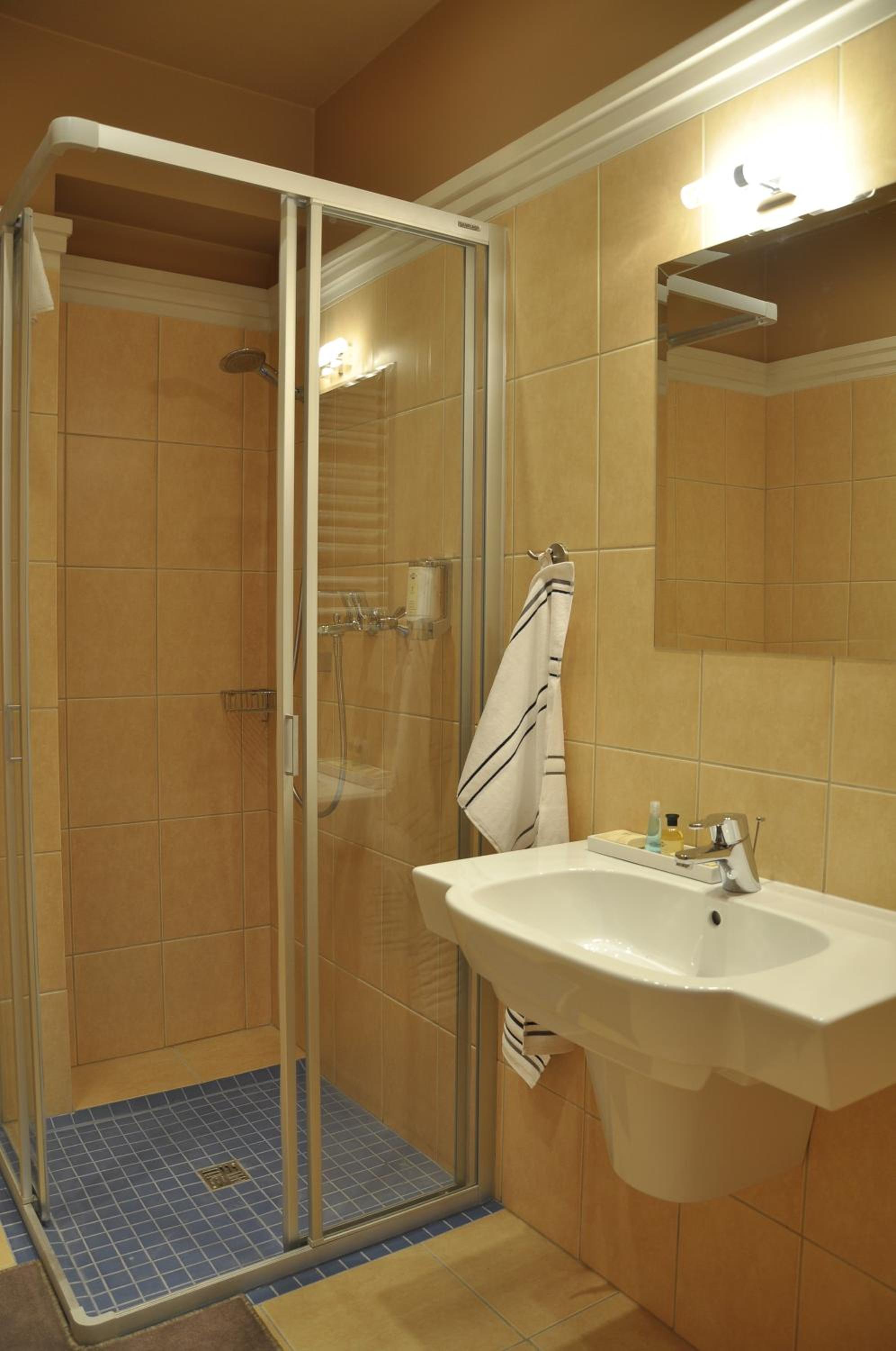 Triple Room - Photo 2