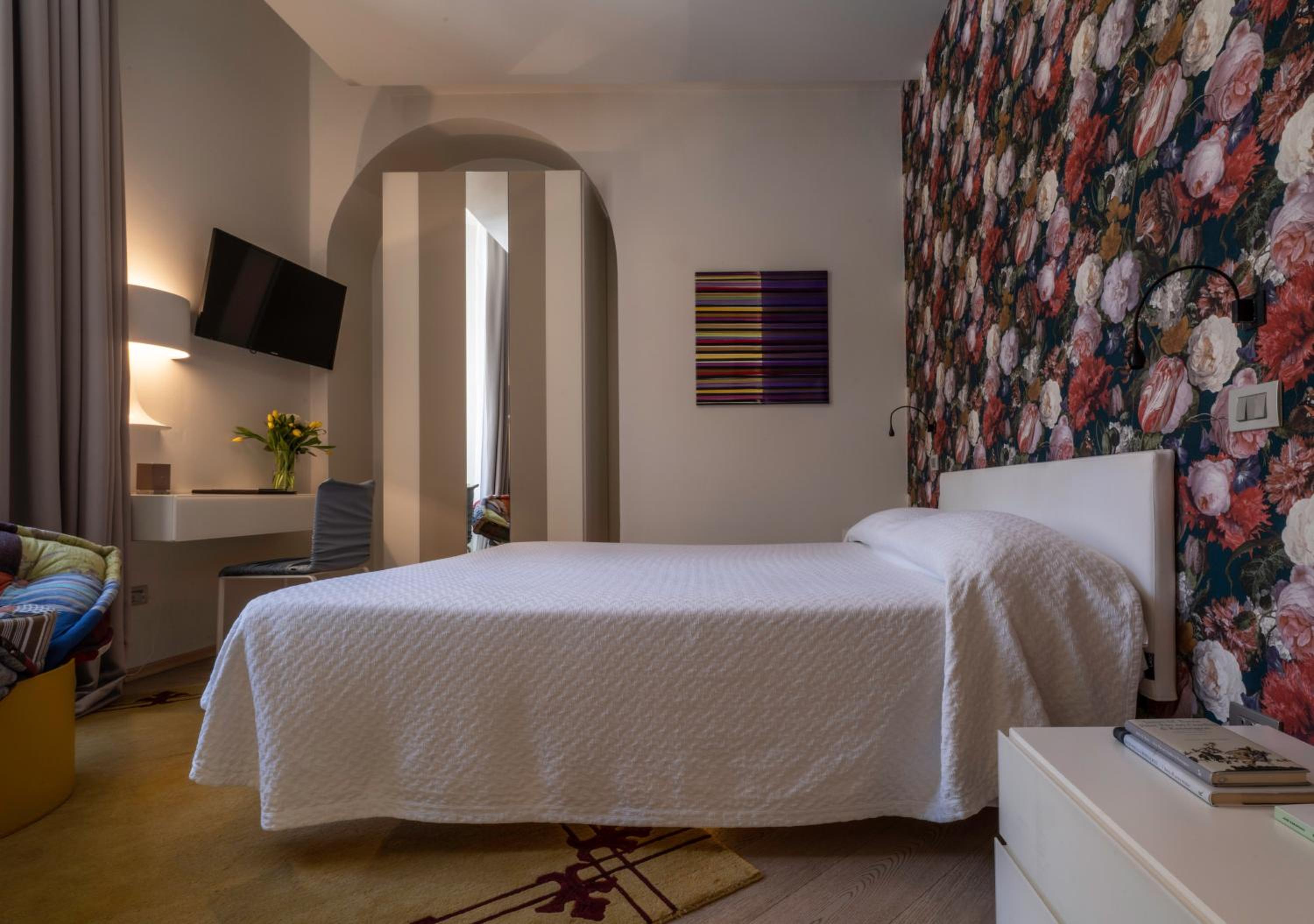 Standard Room photo 2