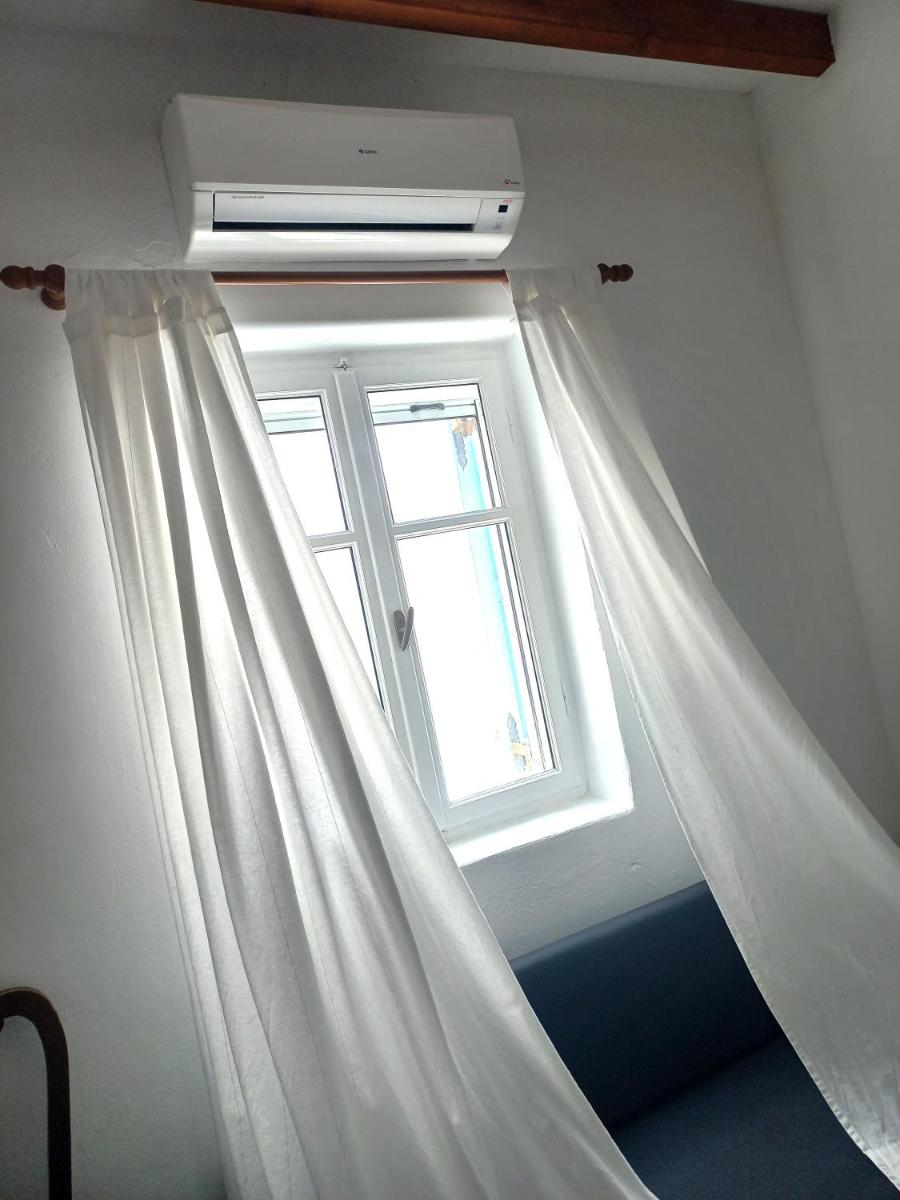 One-Bedroom Apartment - Photo 10