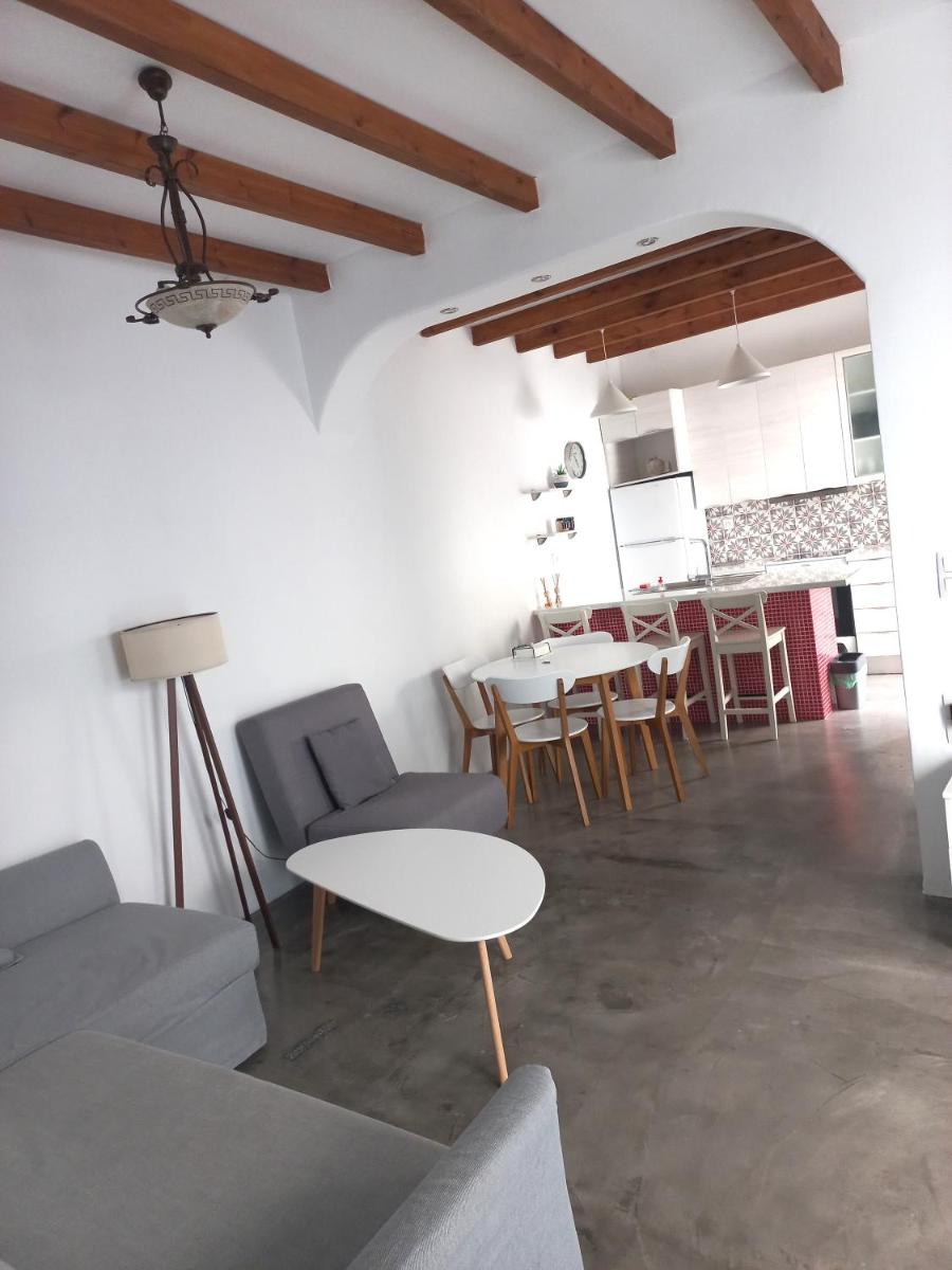 One-Bedroom Apartment - Photo 15