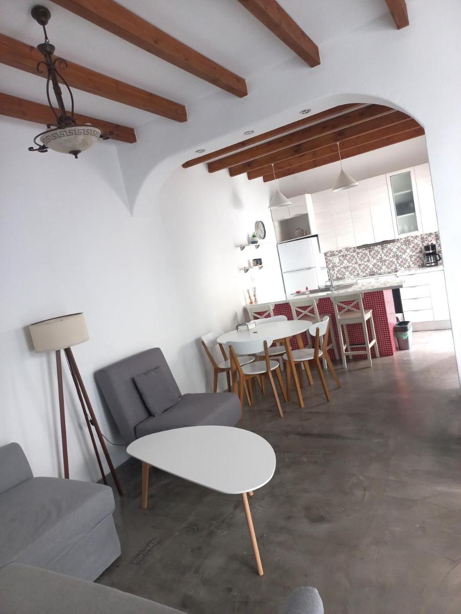 One-Bedroom Apartment - Photo 28