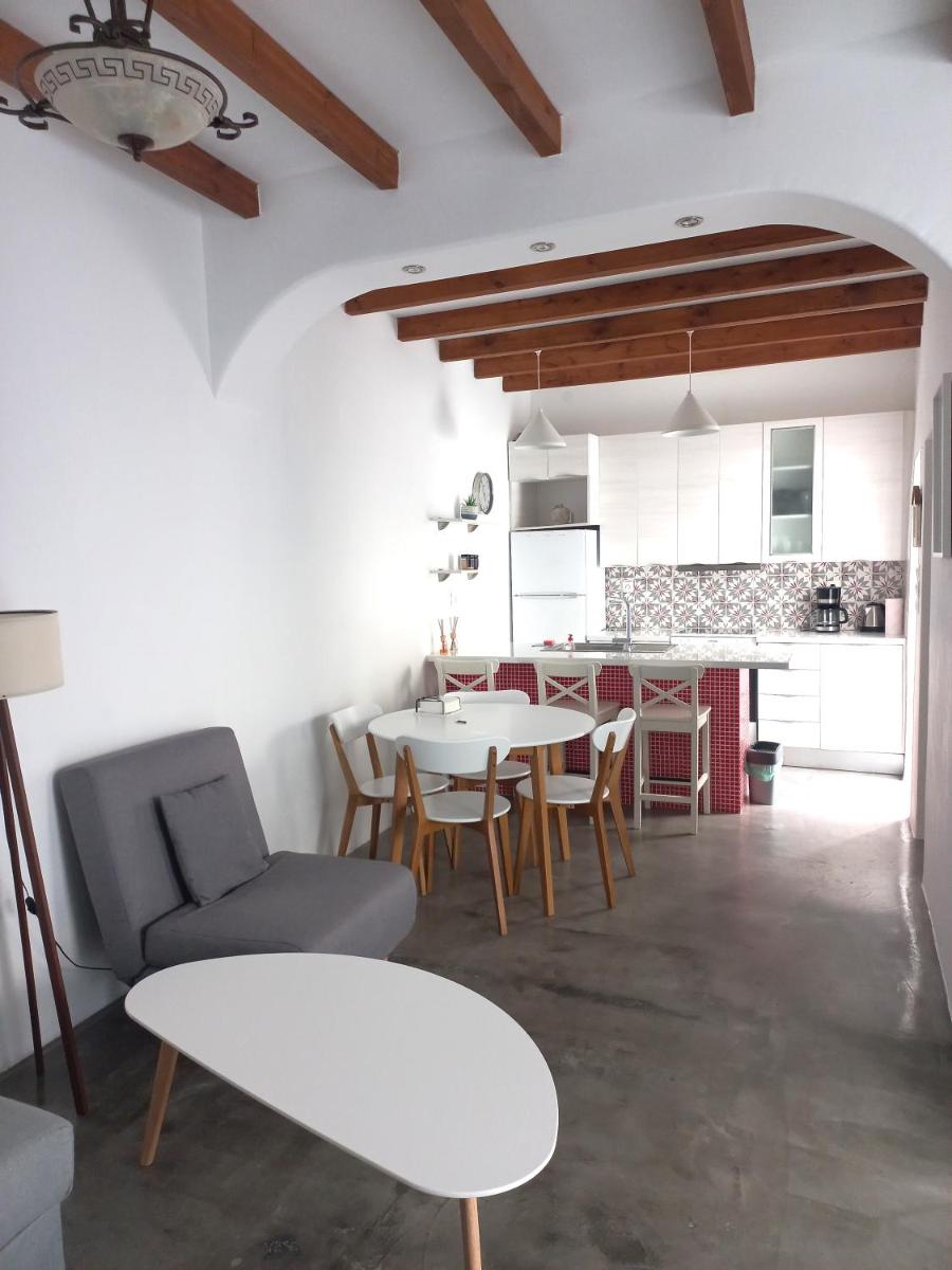 One-Bedroom Apartment - Photo 29