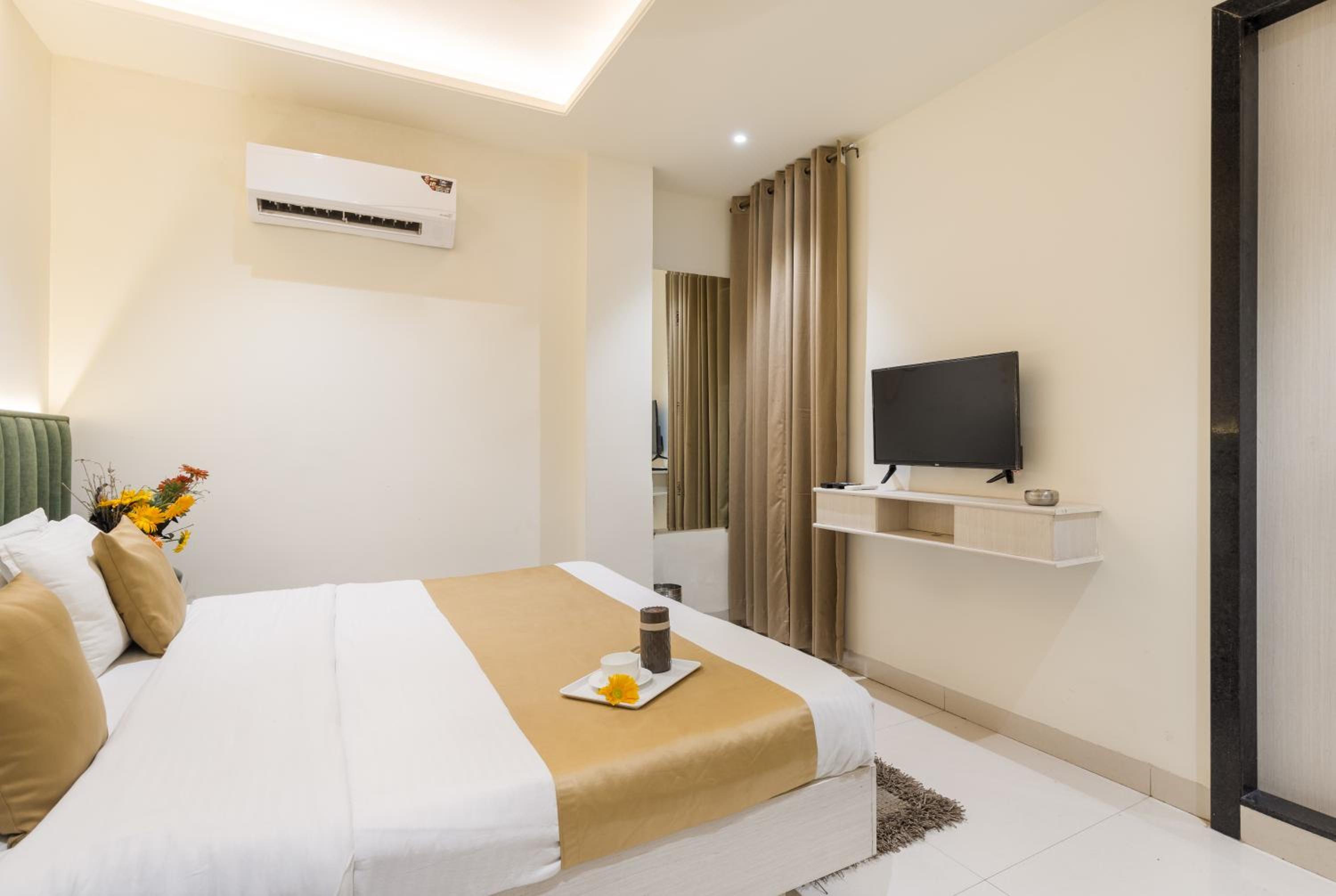 Deluxe Room - Photo 4