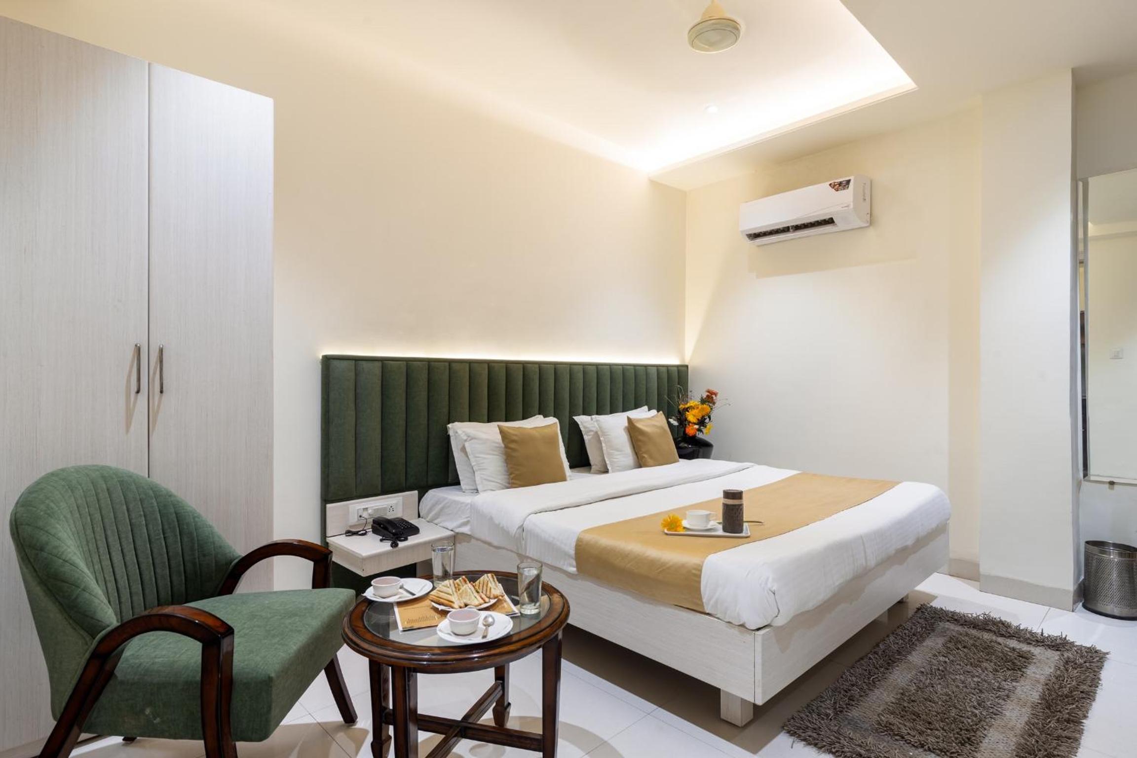 Deluxe Room - Photo 1
