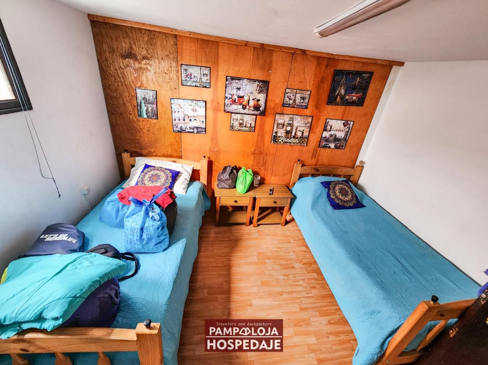 Twin Room with Private External Bathroom photo 2