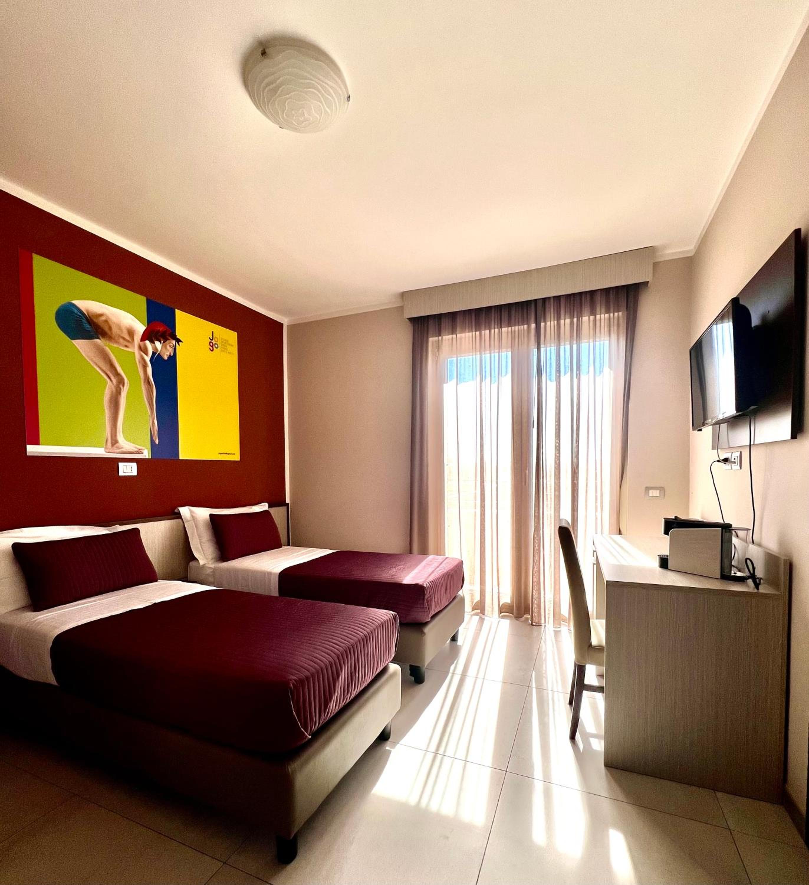 Deluxe Double or Twin Room with Balcony
