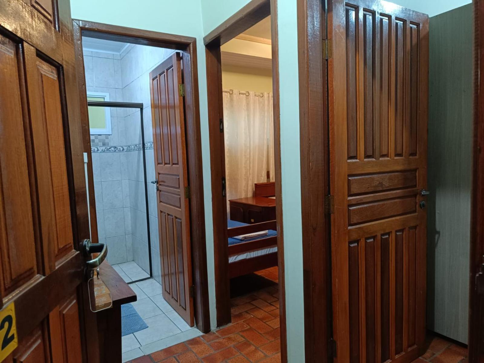 Deluxe Family Suite - Photo 5