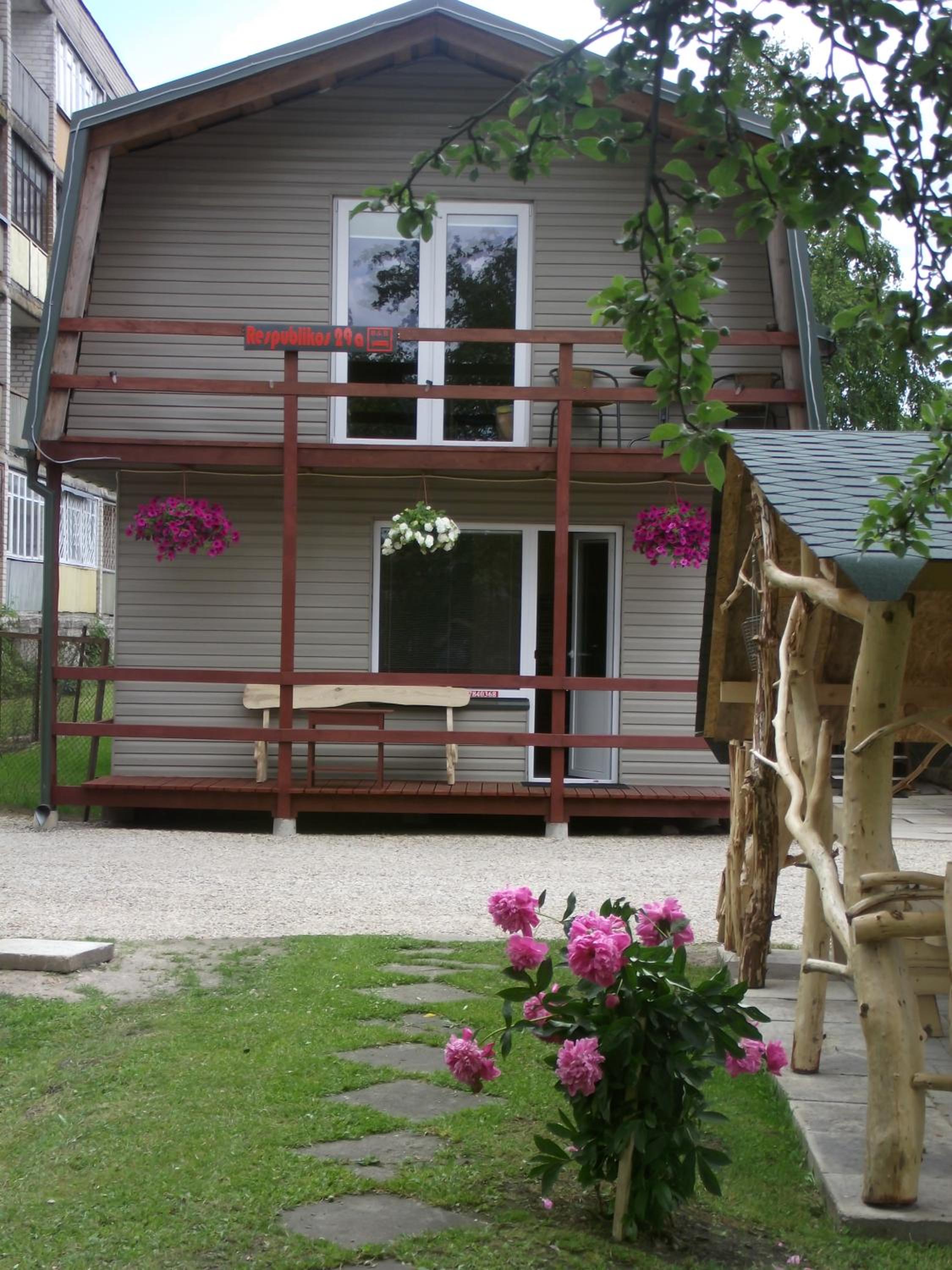 Family Room with Balcony photo 1