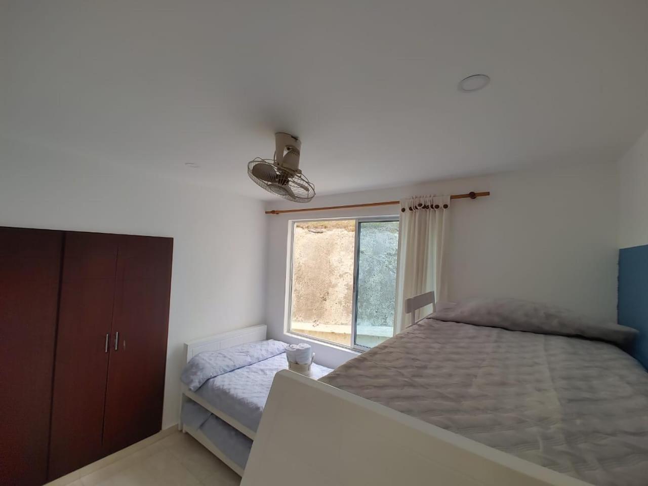 Three-Bedroom Apartment photo 1