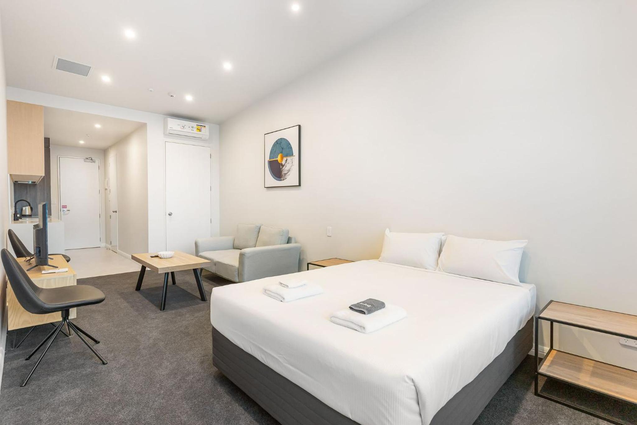 Studio Apartment