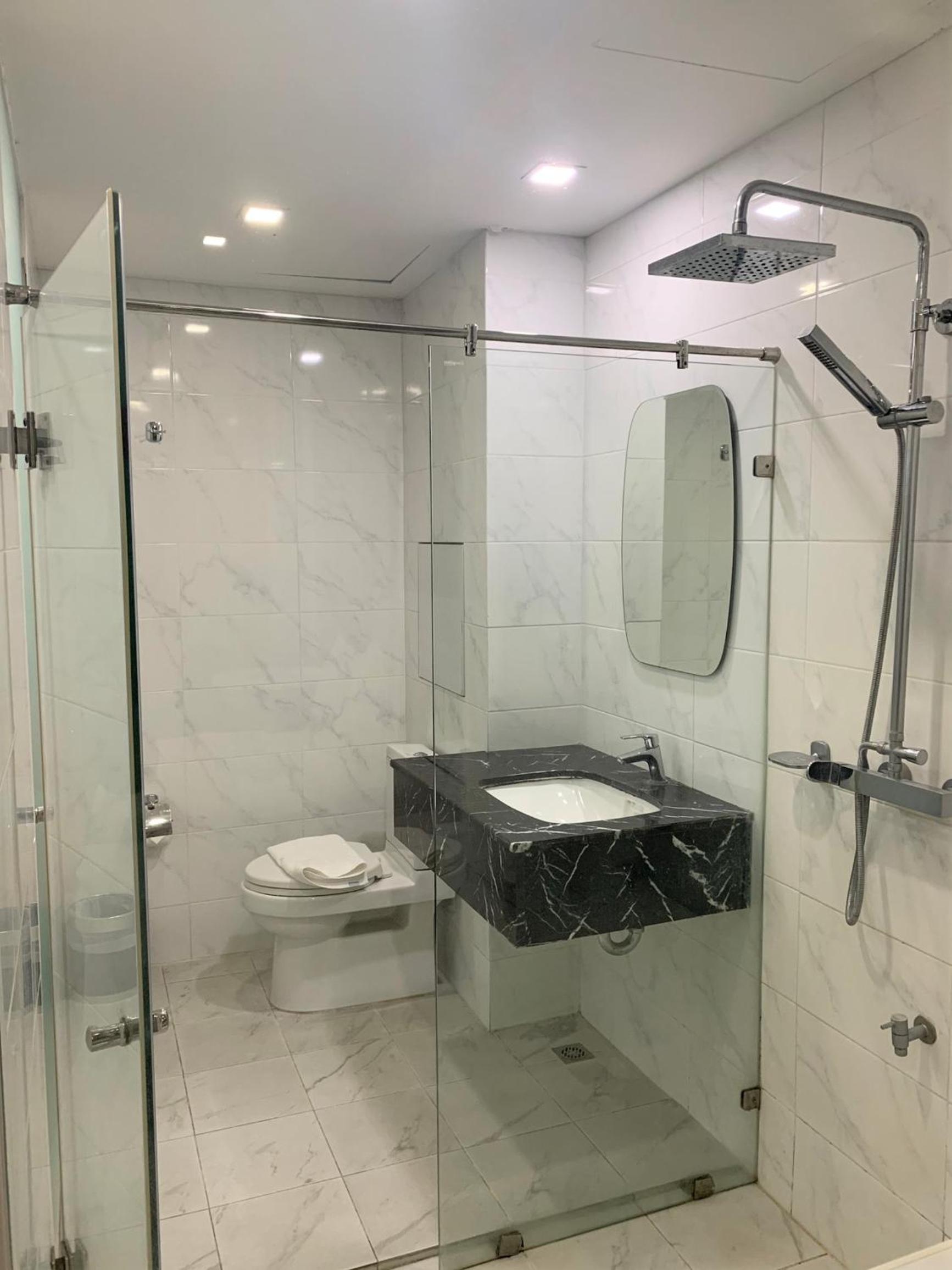 Deluxe Double or Twin Room photo 2