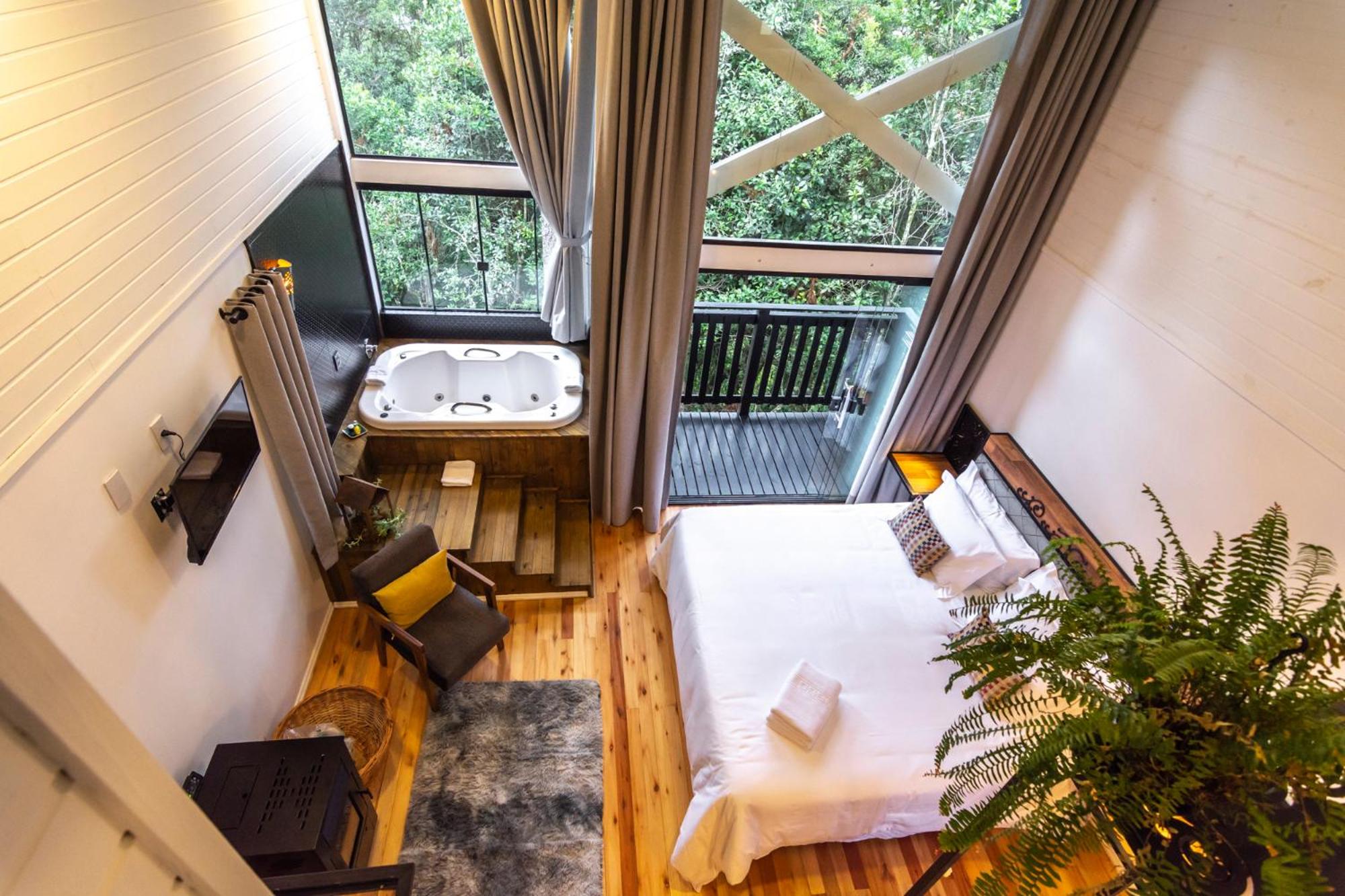 Suite with Mountain View