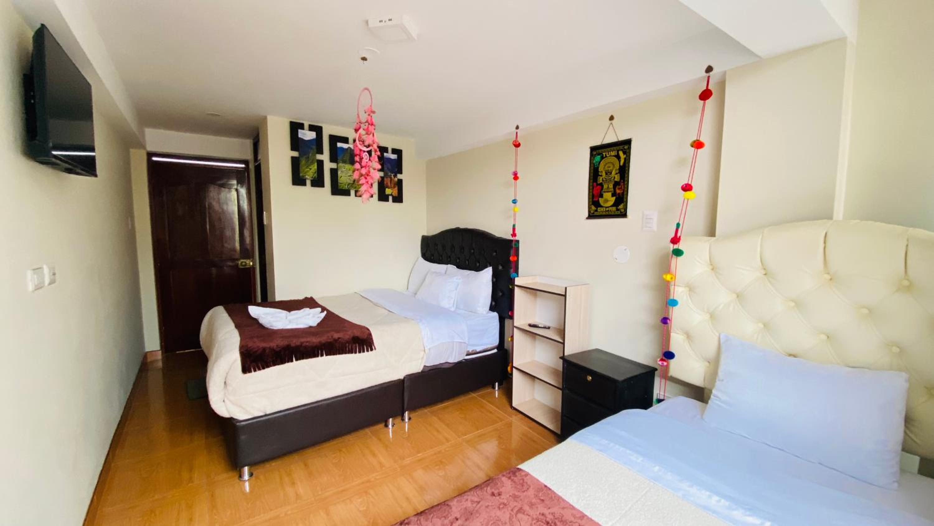 Standard Twin Room - Photo 1