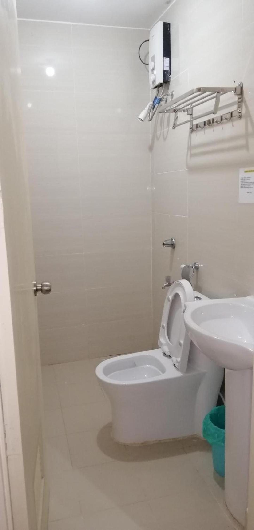 Deluxe Queen Suite - Photo 3