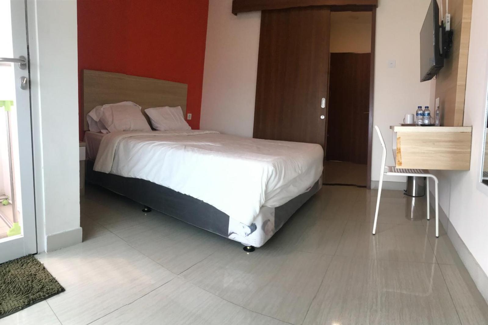 Superior King Or Twin Room photo 3