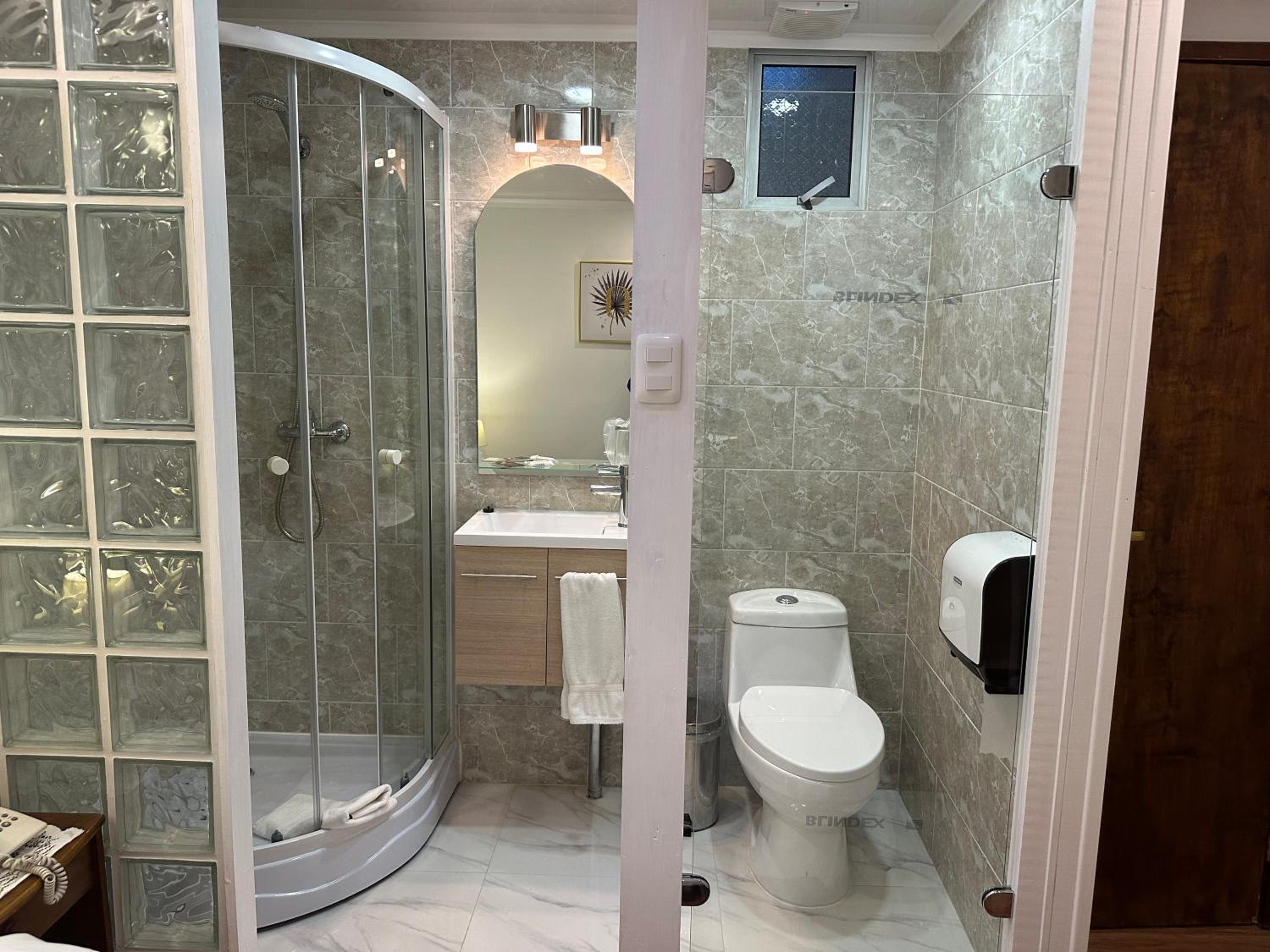 Single Room photo 2