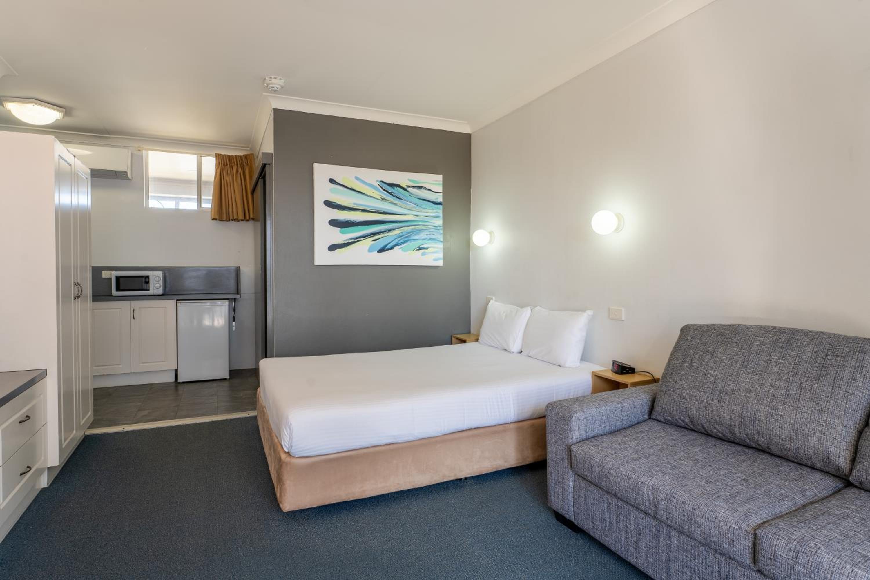 Deluxe Family Apartment -Third Floor photo 2