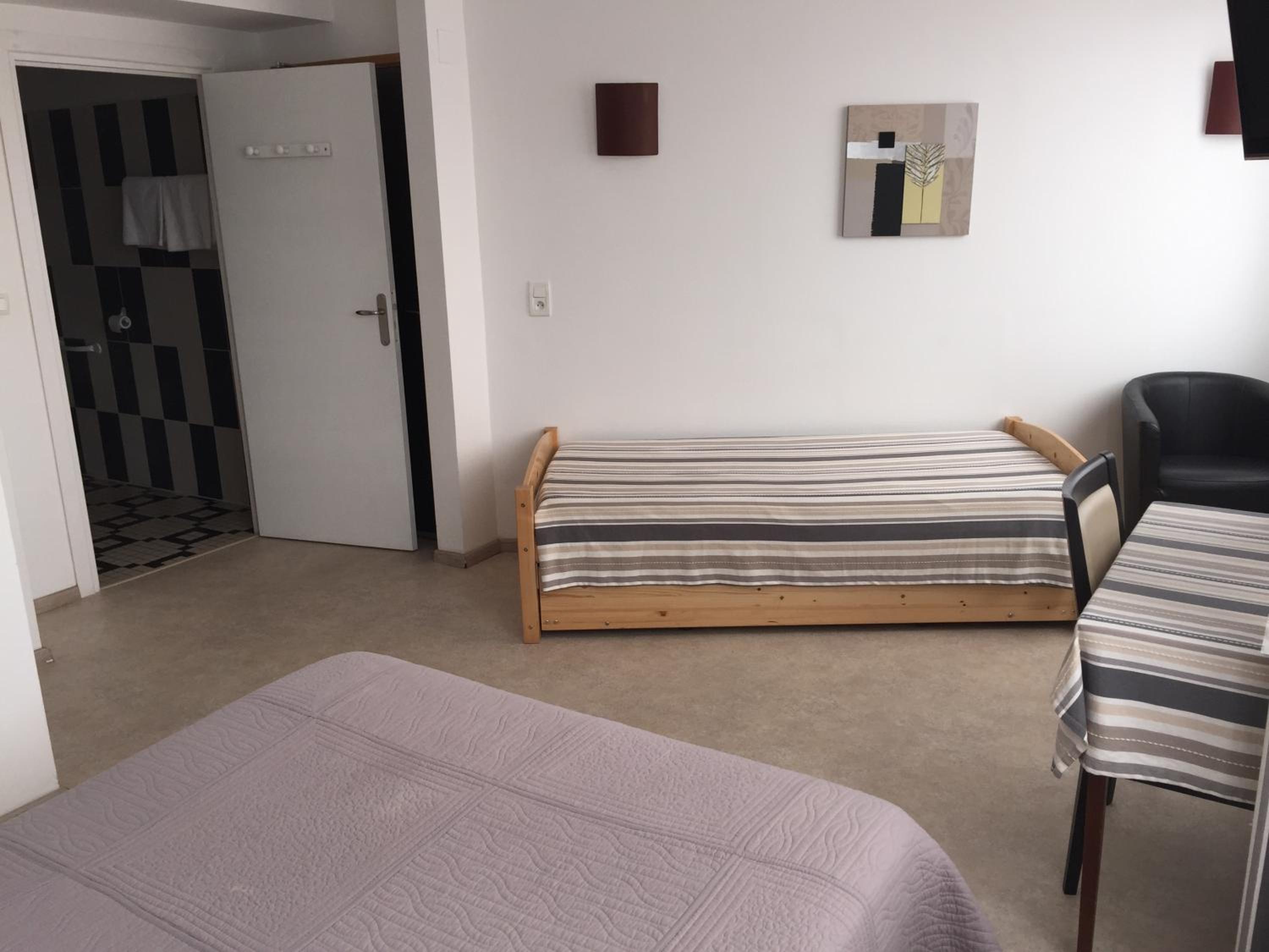 Triple Room - Photo 1