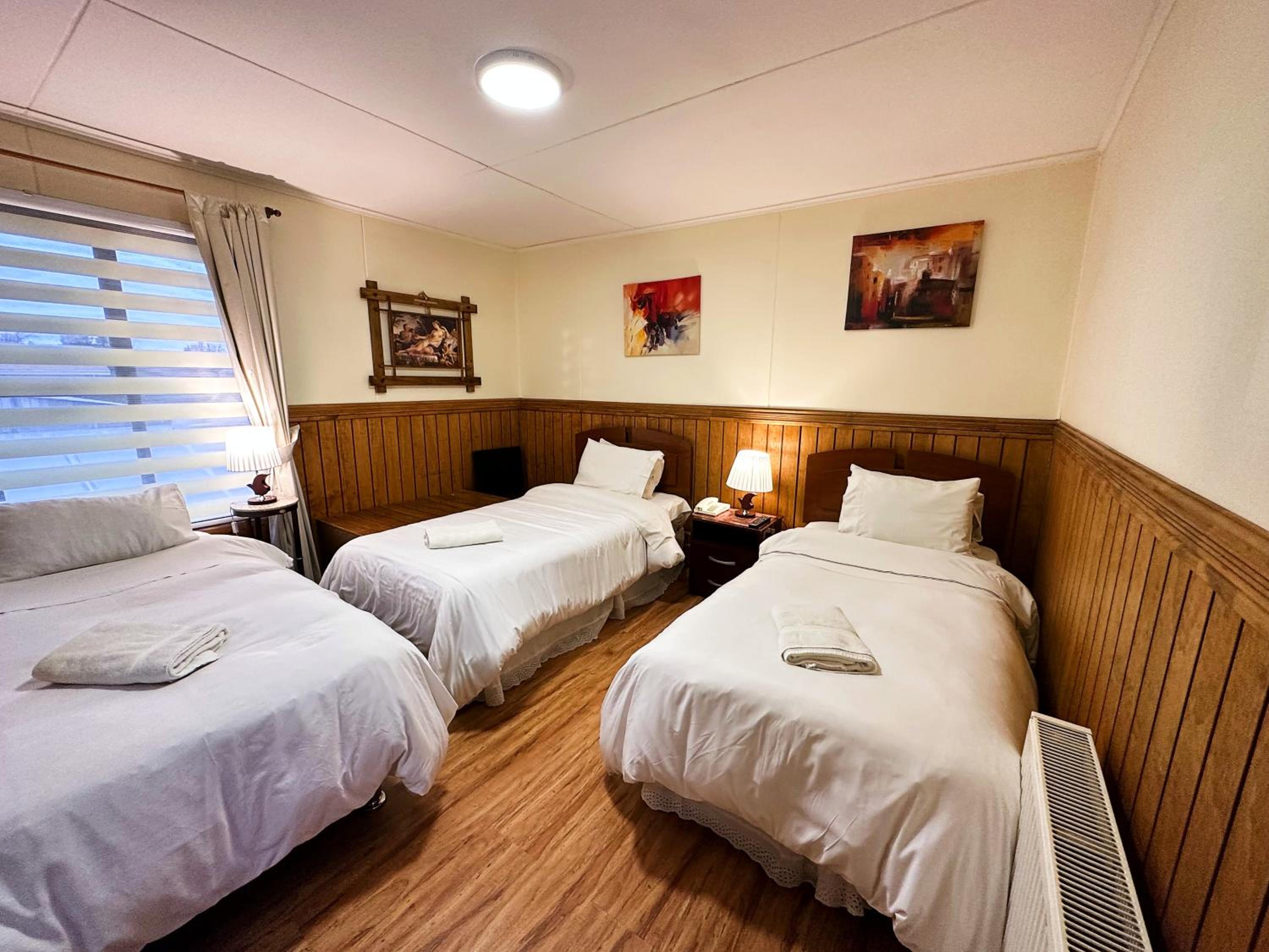 Standard Triple Room photo 3