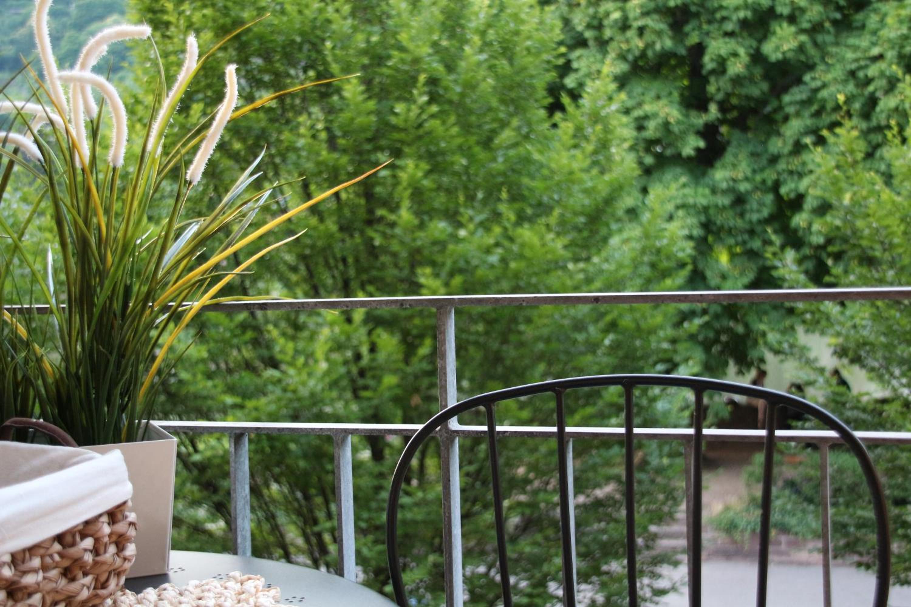 One-Bedroom Apartment with Balcony - Annex photo 2