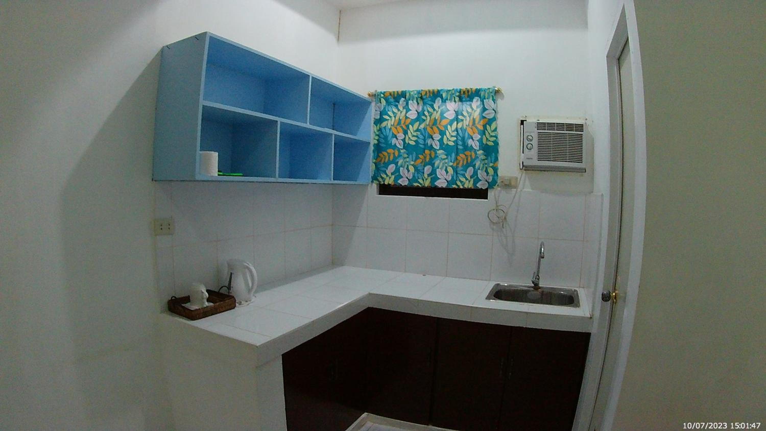 Deluxe Queen Room with Two Queen Beds photo 3