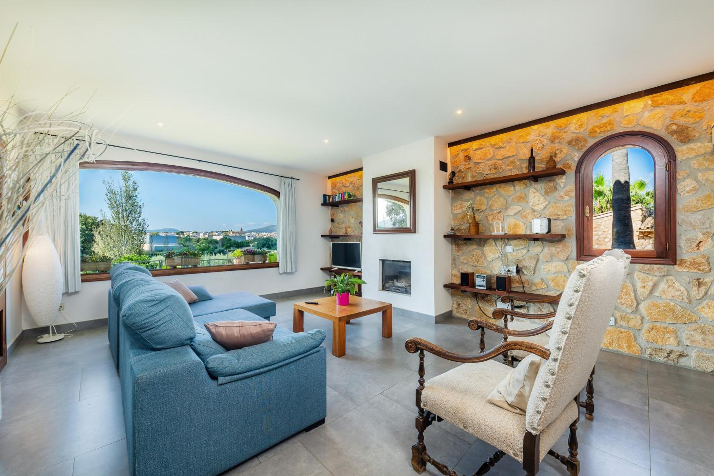 Villa con vistas al jardín