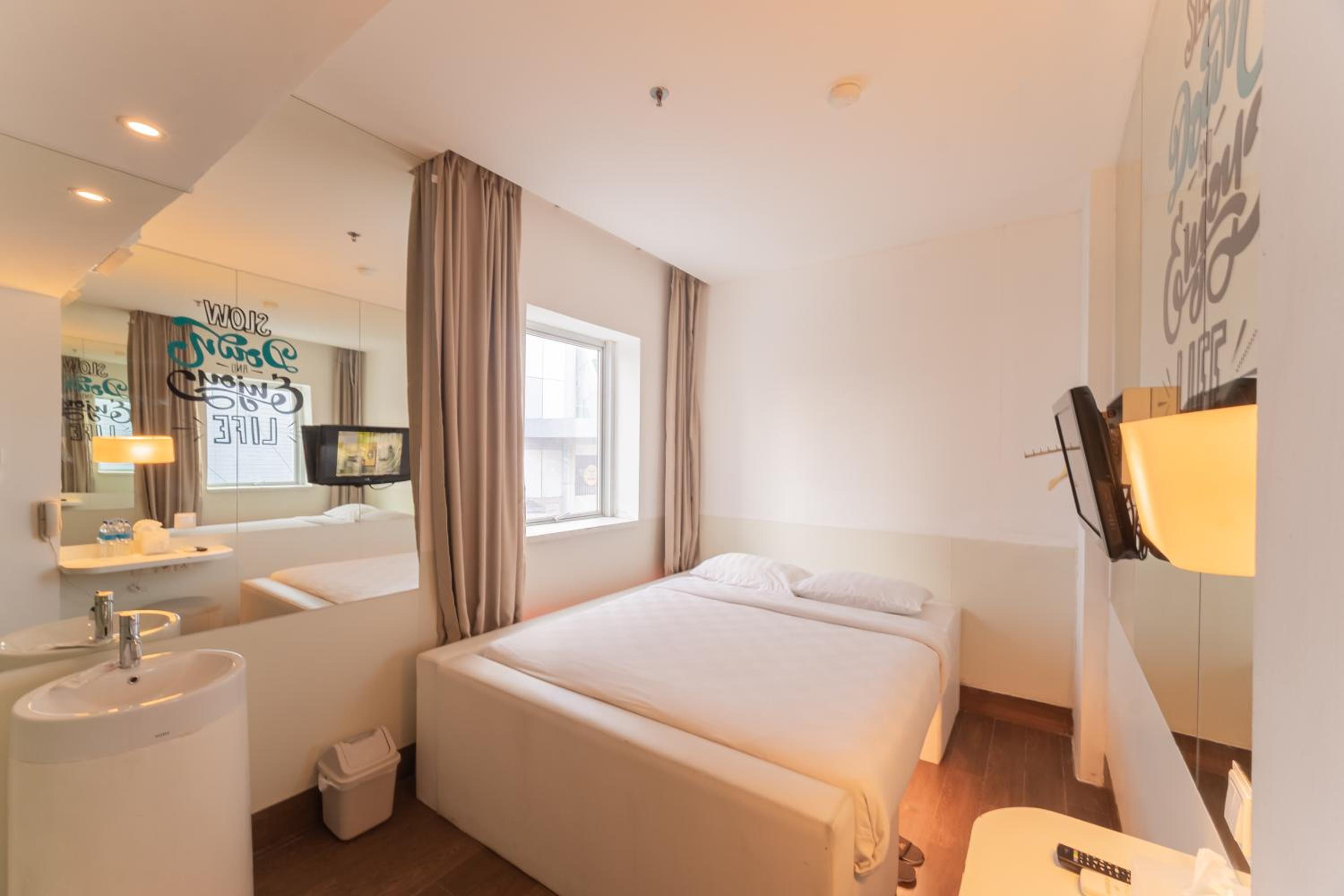 Square Plus Double Bed